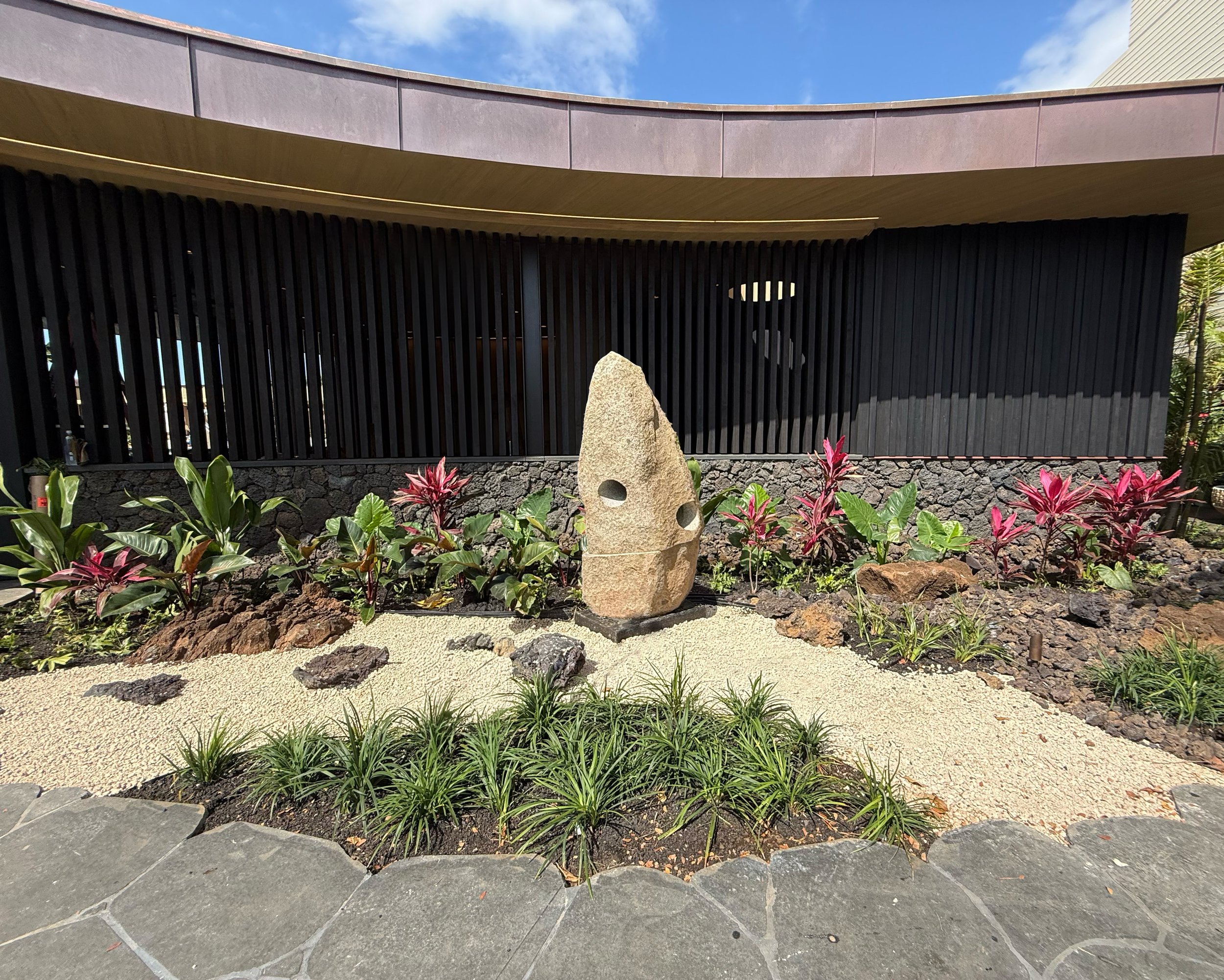 seeing-stone-mauna-kea2.jpg