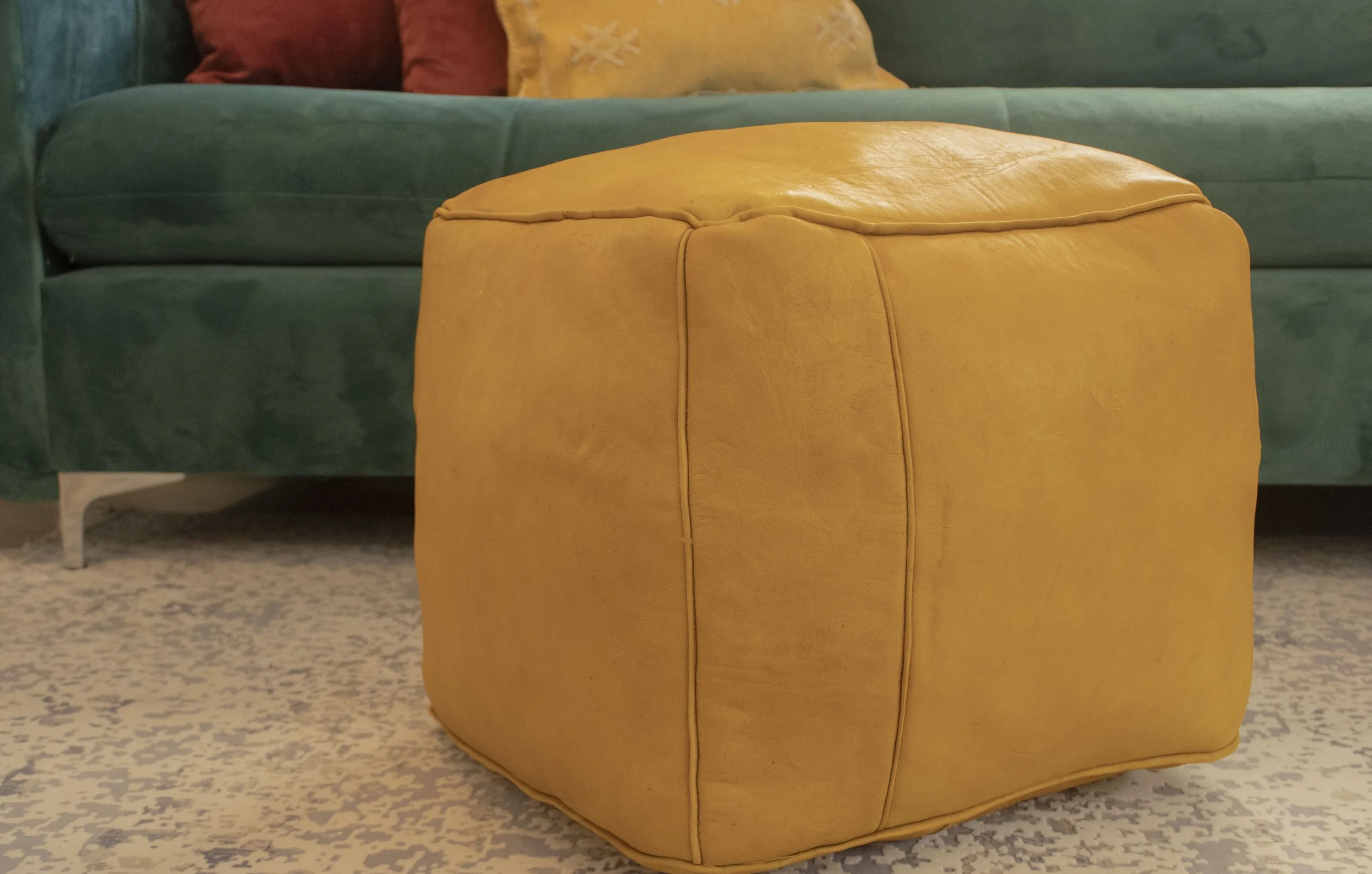 A.Moroccan.Leather.Pouf.Ottoman.Decor.Model.3.JPG