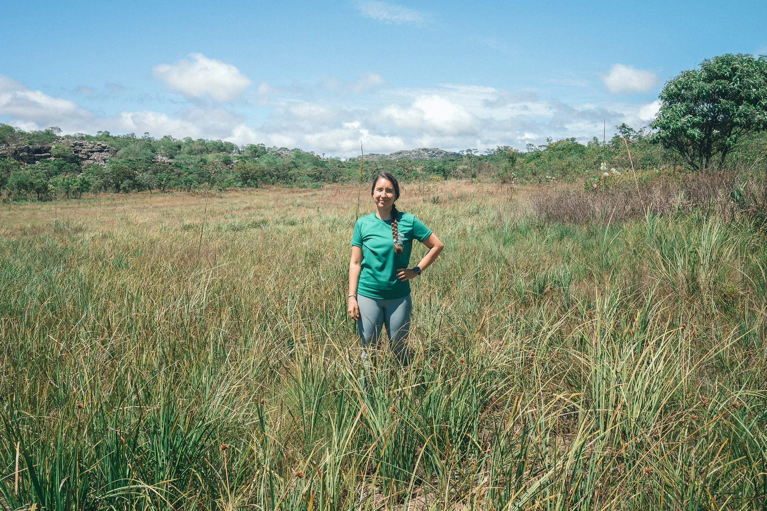 Elisa preparing to canoe on the Inhacica Grande river in Sempre Vivas National Park