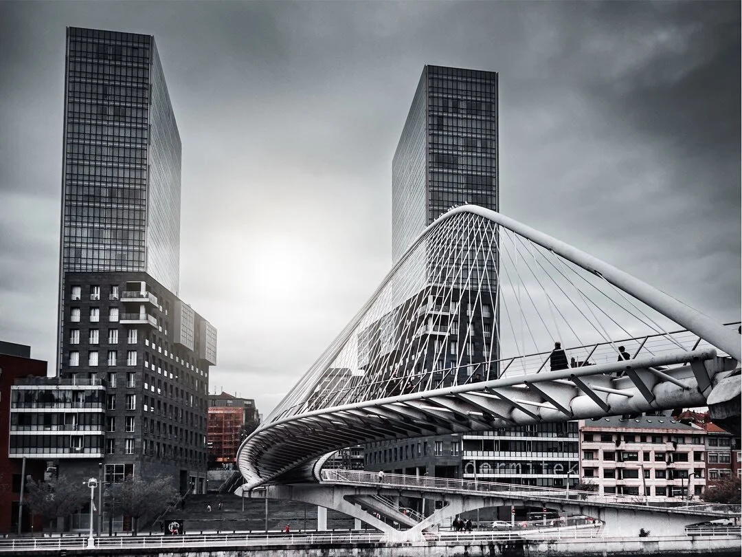 I&rsquo;ve always loved Bilbao! From its architecture, deep history and diverse people there&rsquo;s a great mix of everything there. It&rsquo;s just one of those places where I can walk for hours and photograph. Can&rsquo;t wait to revisit someday ?