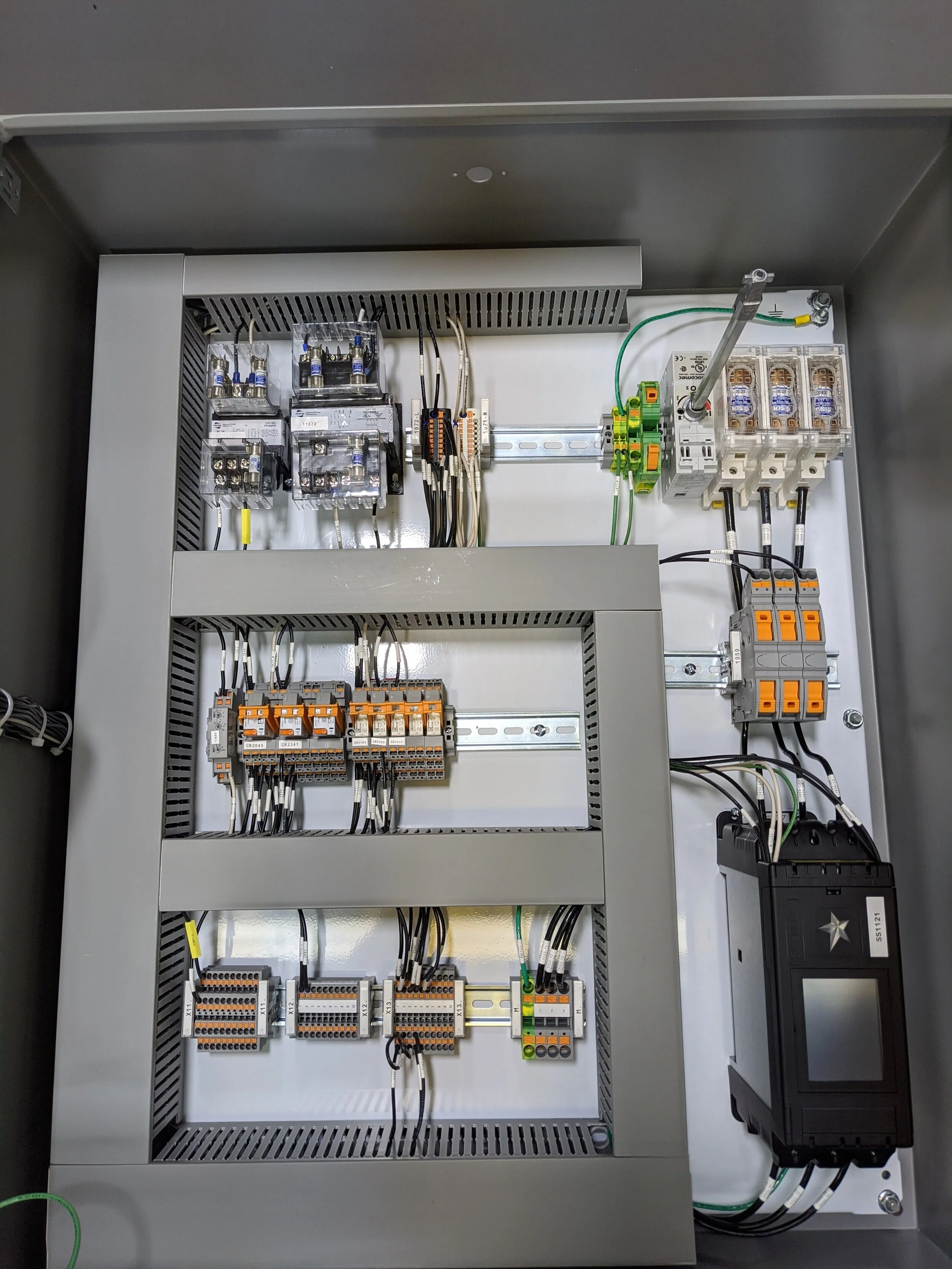 Pump pallet control systems