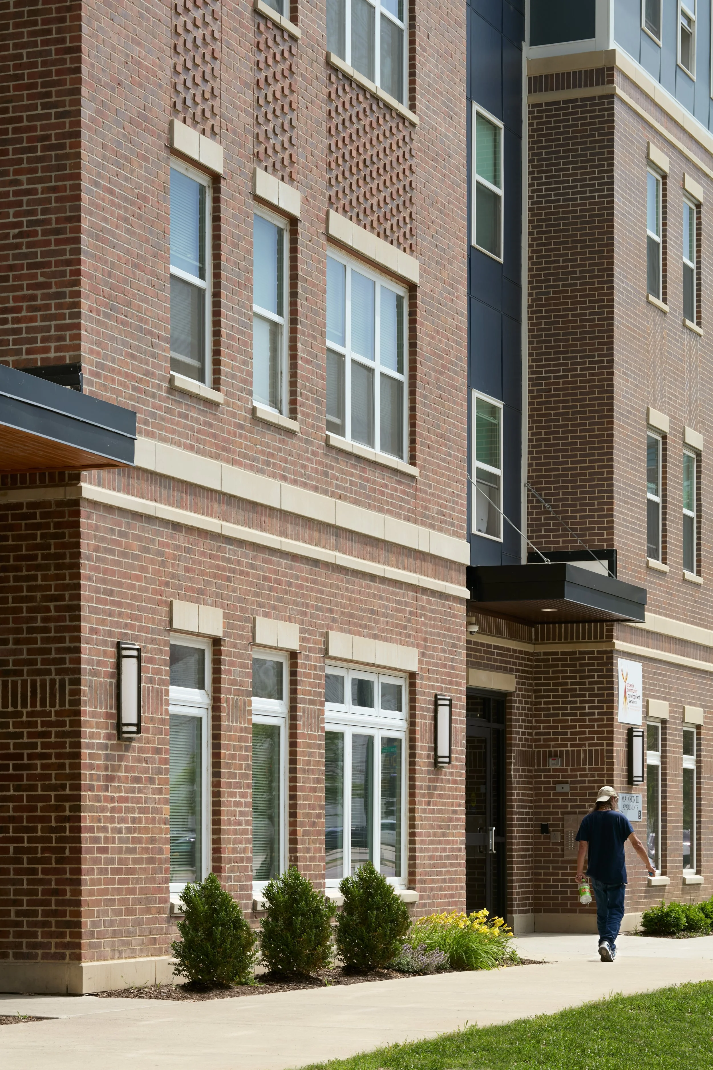 WJW_Madison_NW_Facade_Details.jpg