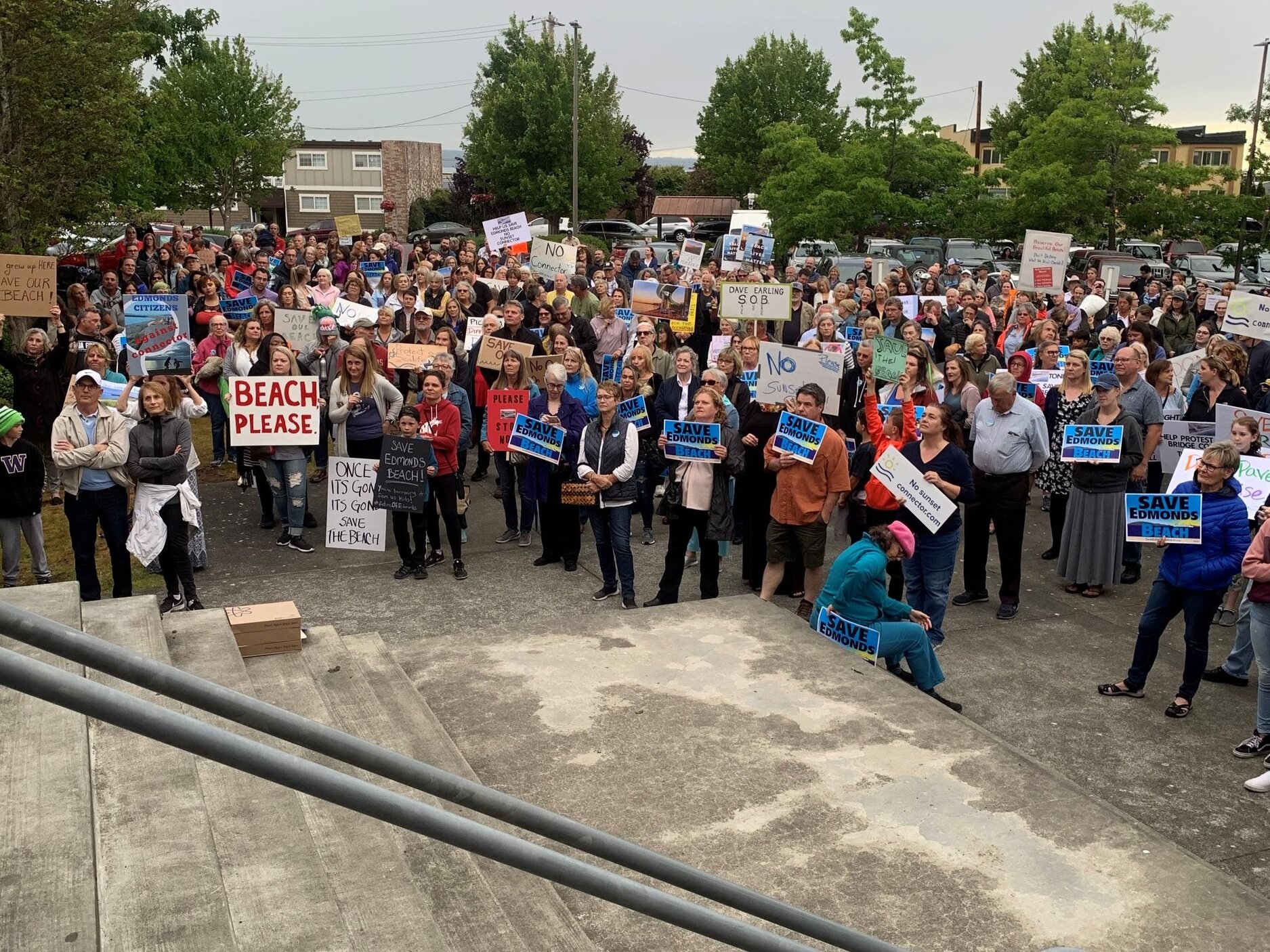 Save Edmonds Beach!