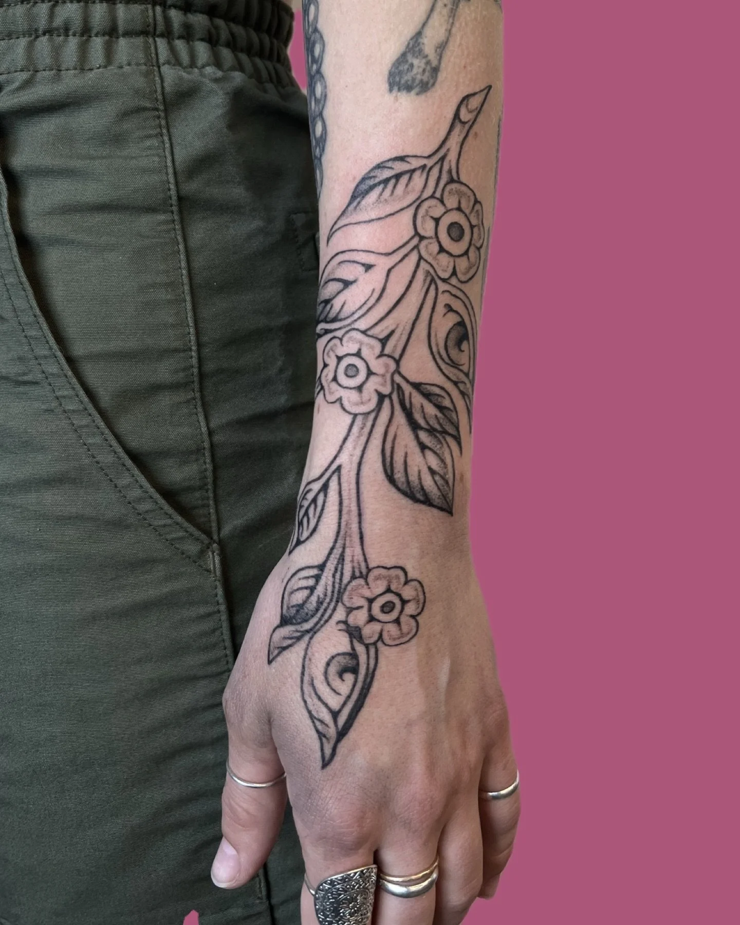 freehand forearm tattoo for the lovely claire 🌸🌿👁️ thanks so much for trusting me :)