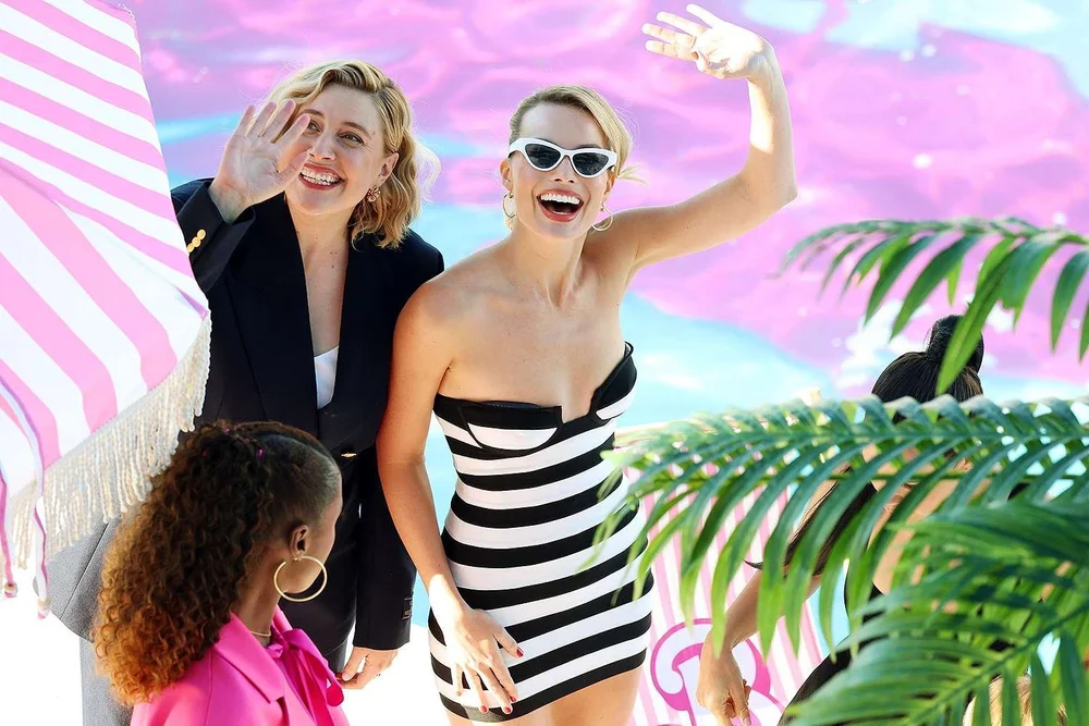 people - Margot-Robbie-dazzles-at-Icebergs-Bondi-promoting-barbie-movie-062923-4-f5a3539e6e8e4281813fec9ec0be634c.jpeg