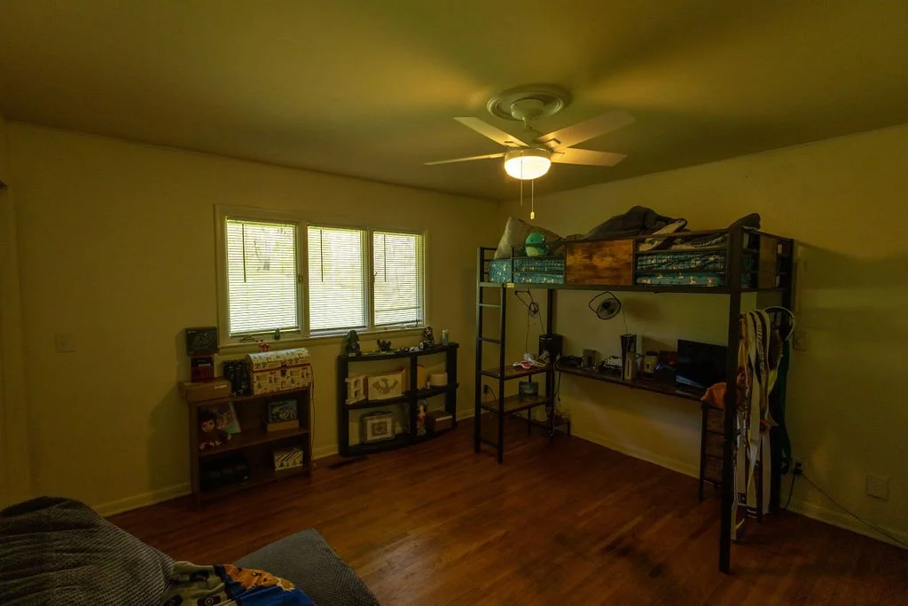 1N4A2042-HDR.jpg
