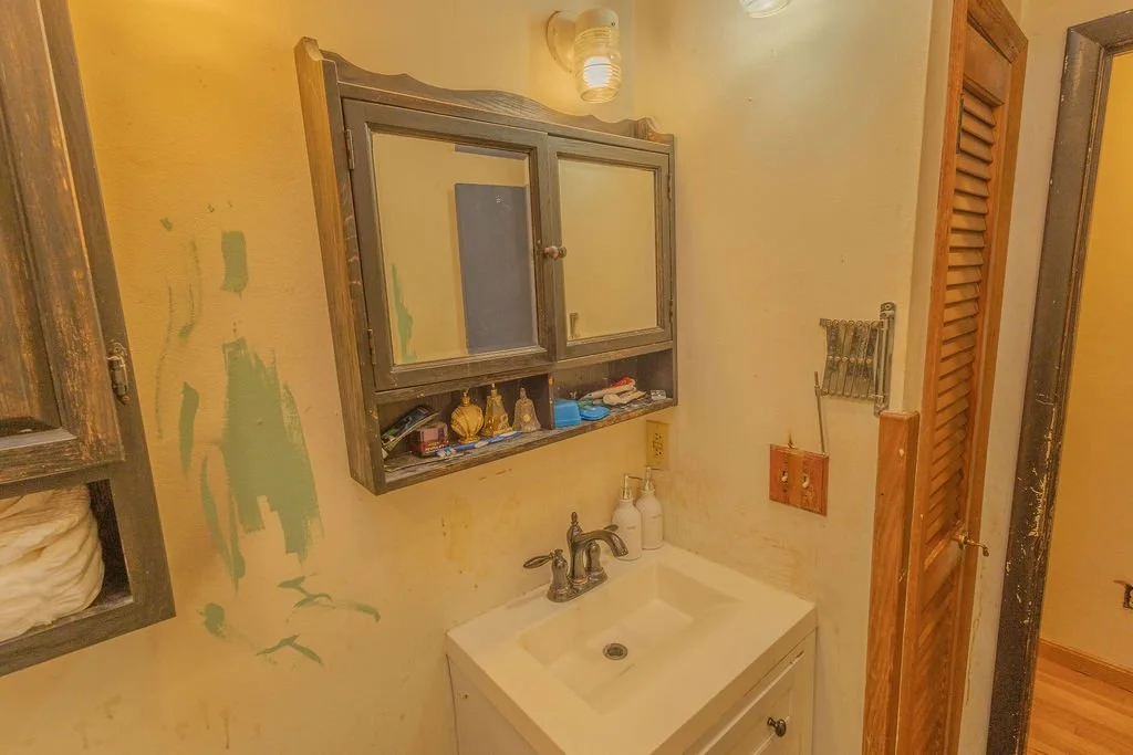 1N4A1703-HDR.jpg