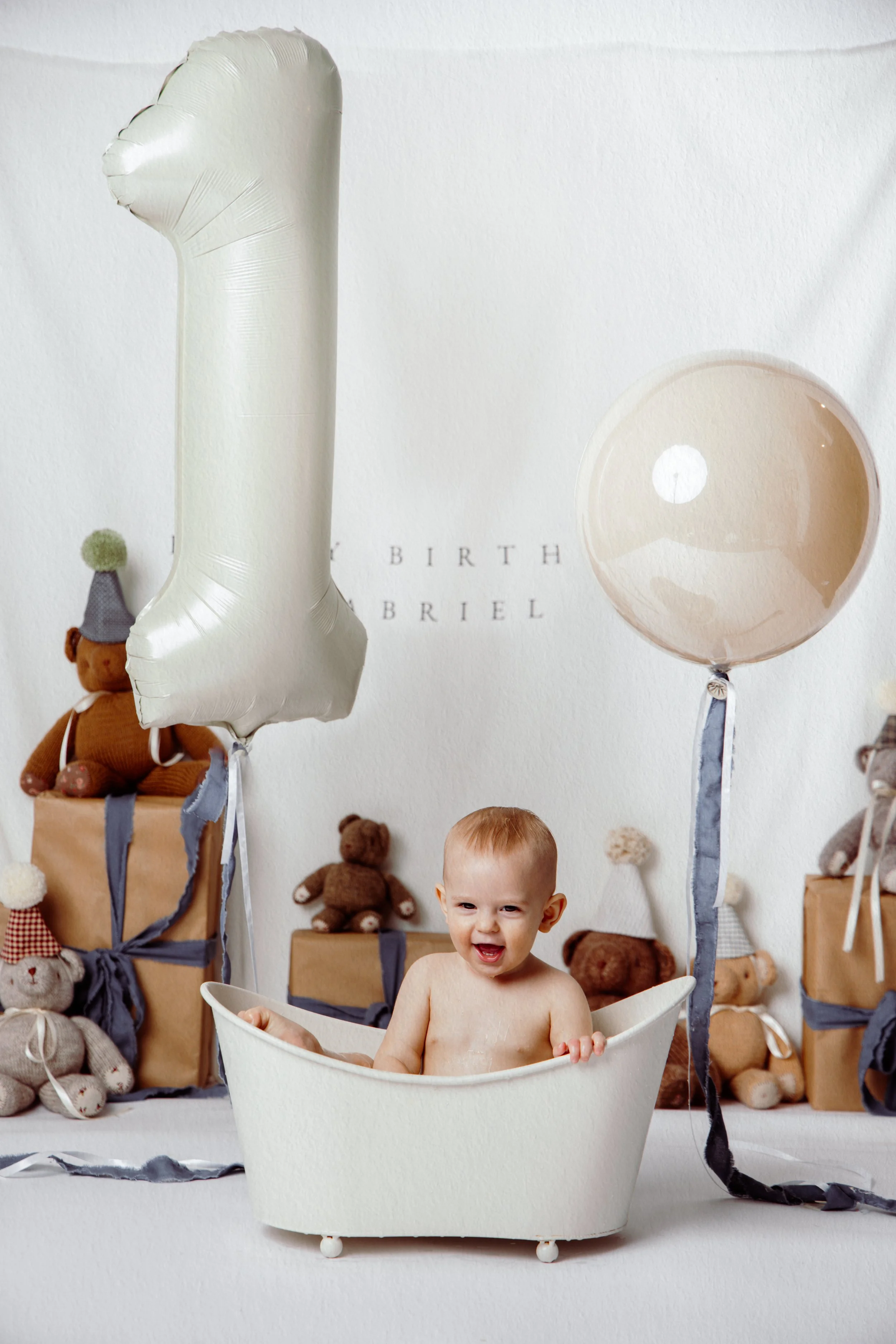 cake-smash-photography-dfw—first-birthday-photo-session-mckinney—cake-smash-photographer-north-dallas—luxury-cake-smash-portraits-texas—baby-cake-smash-session-frisco—elegant-cake-smash-photoshoot-plano—studio-cake-smash-photography-allen—milestone-b