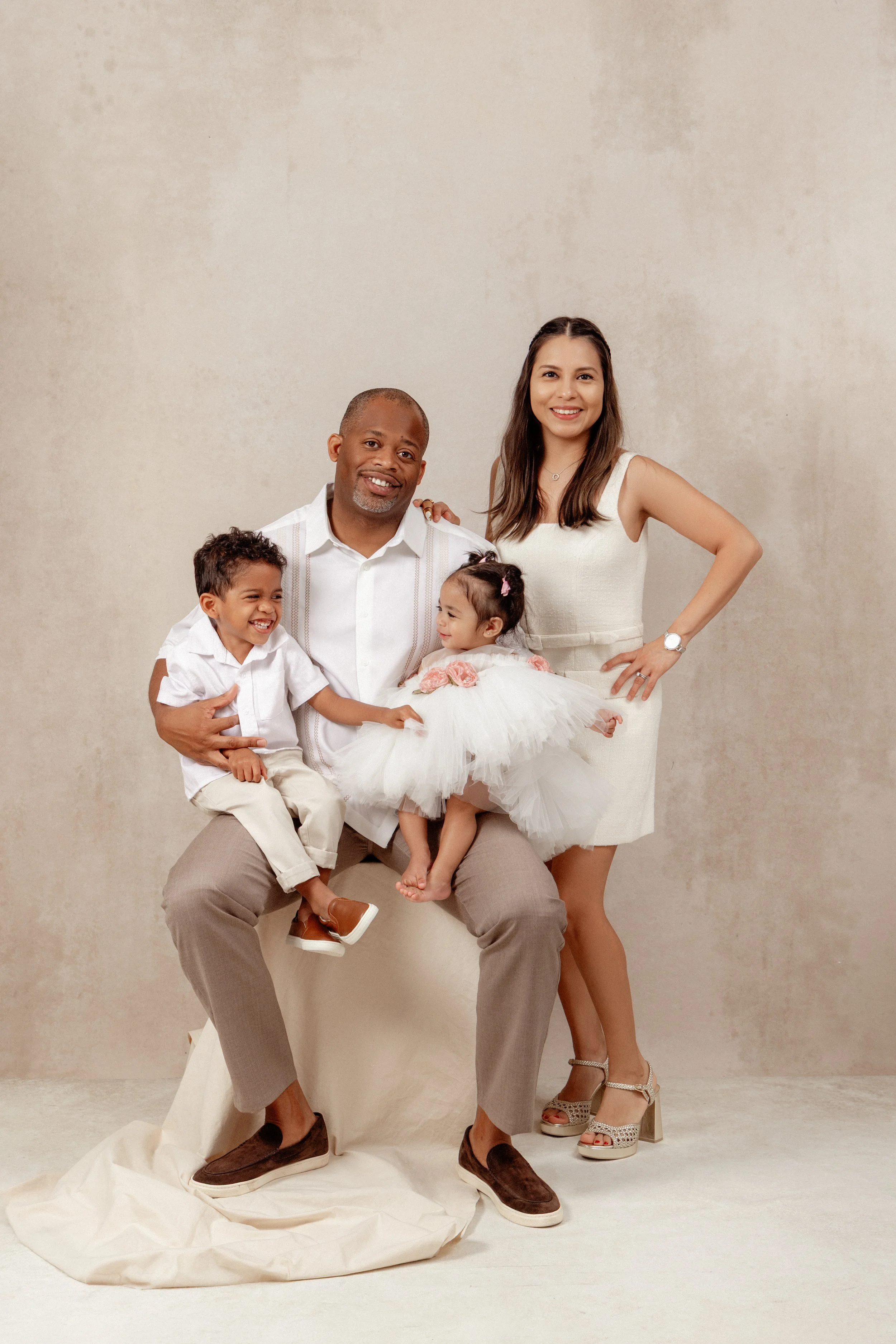 Dallas—DFW—McKinney—Plano—Allen—Frisco—Prosper—Celina—Southlake—Texas—Fine—Art—Family—Photography—Dallas—Fine—Art—Portraits—DFW—Luxury—Family—Photography—McKinney—Studio—Family—Portraits—Plano—Children—Portraits—Allen—Kids—Photography—Frisco—Studio—P