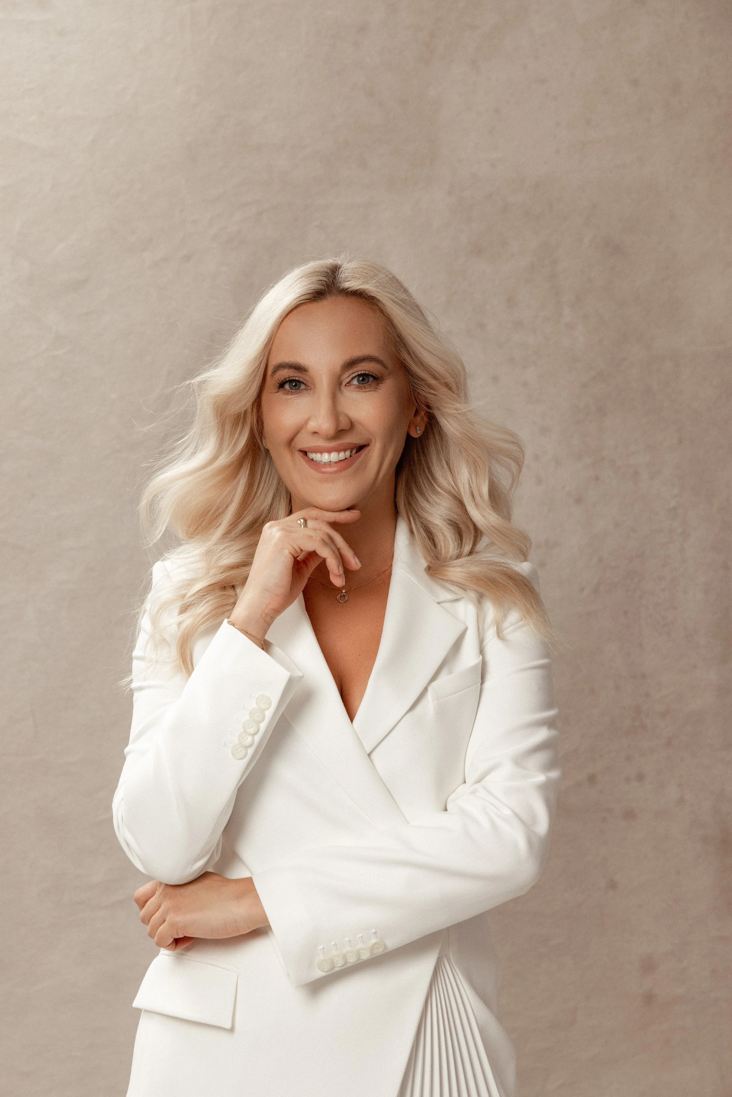 Dallas—DFW—McKinney—Plano—Allen—Frisco—Prosper—Texas—Studio—Branding—Professional—Headshots—Corporate—Headshots—Business—Portraits—Executive—Portraits—Personal—Branding—Photoshoot—Brand—Photography—Content—Creation—Business—Vlog—Photographer—Entrepre