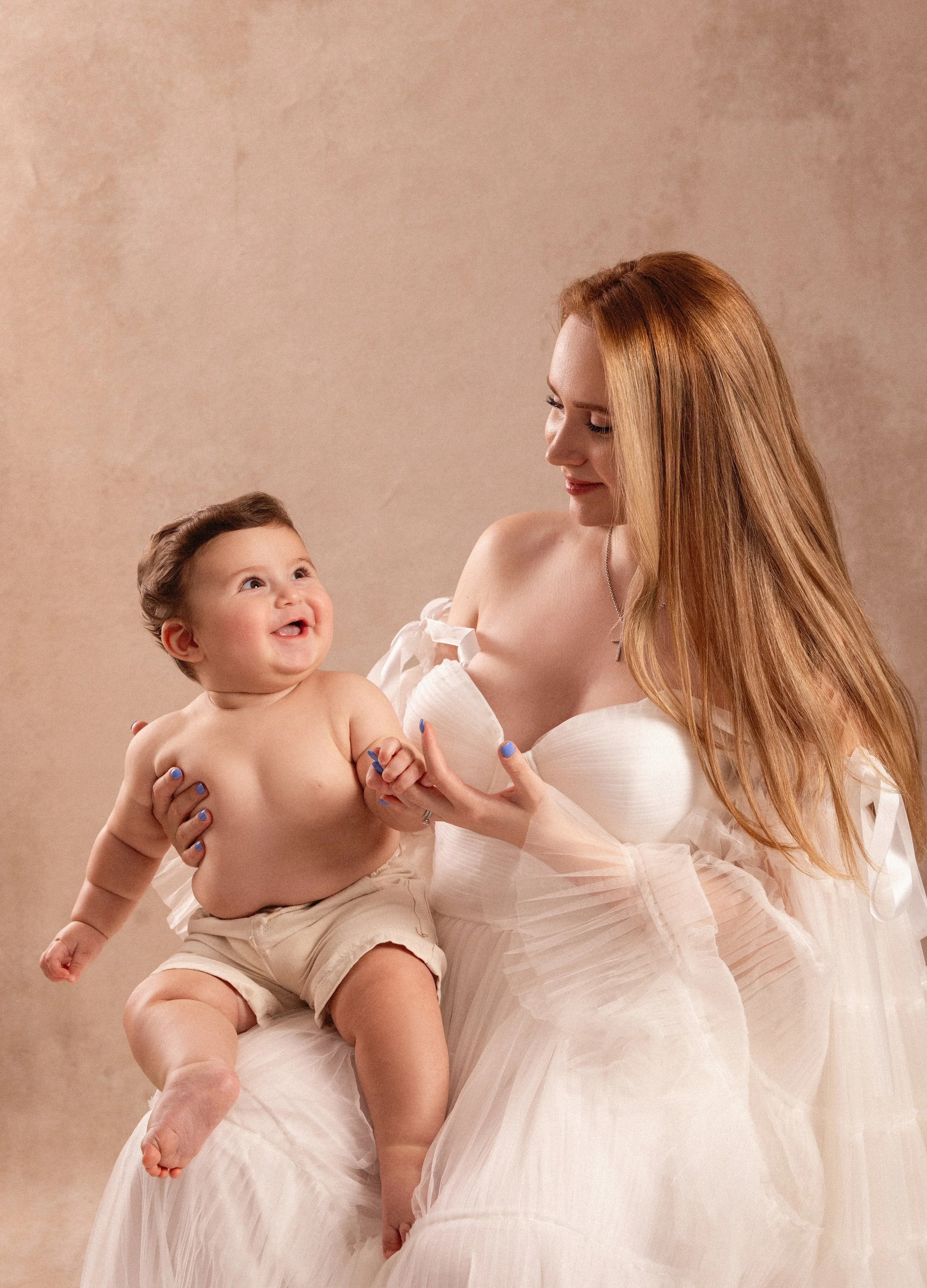 Dallas—DFW—McKinney—Plano—Allen—Frisco—Prosper—Celina—Southlake—Texas—Fine—Art—Family—Photography—Dallas—Fine—Art—Portraits—DFW—Luxury—Family—Photography—McKinney—Studio—Family—Portraits—Plano—Children—Portraits—Allen—Kids—Photography—Frisco—Studio—P
