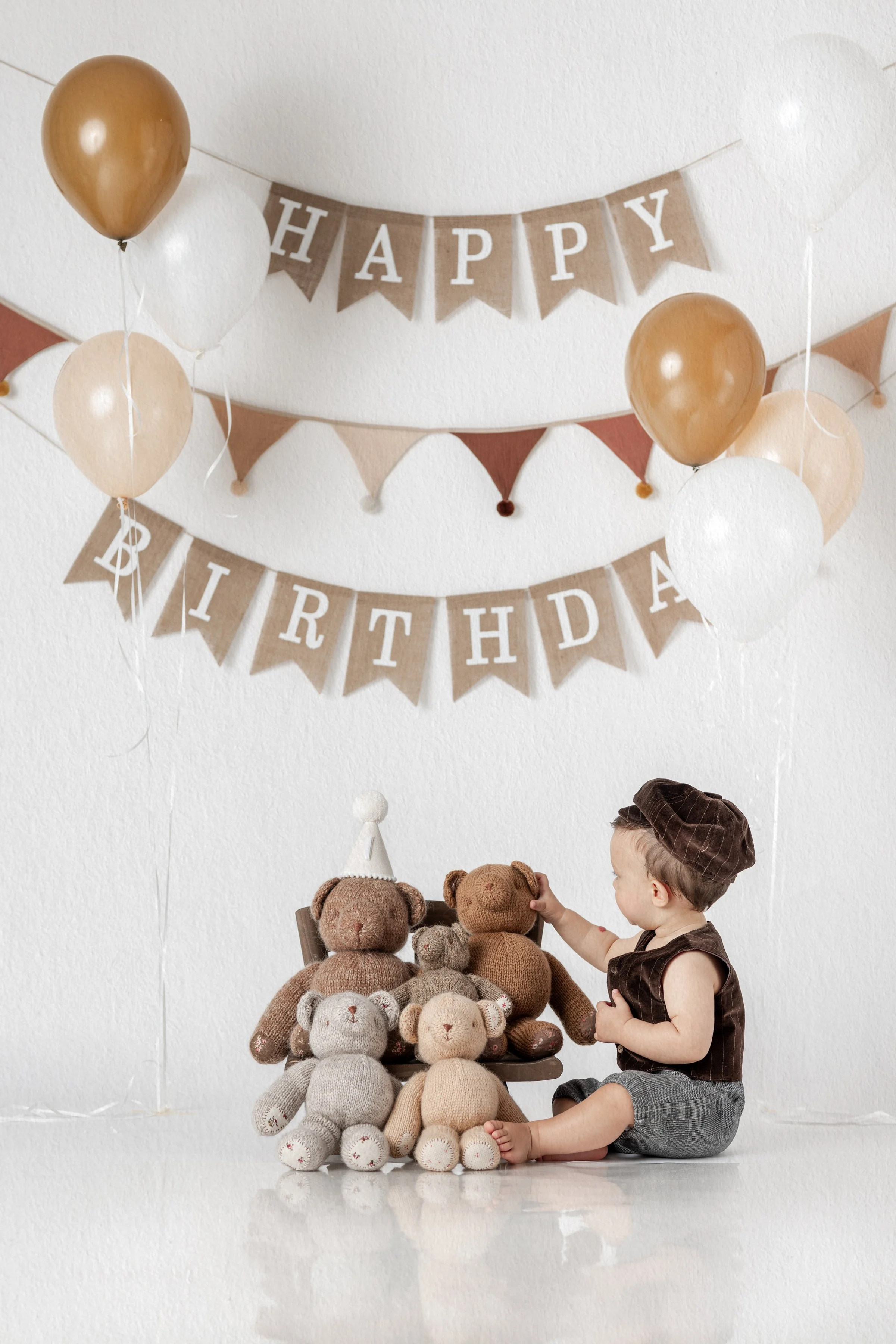 cake-smash-photography-dfw—first-birthday-photo-session-mckinney—cake-smash-photographer-north-dallas—luxury-cake-smash-portraits-texas—baby-cake-smash-session-frisco—elegant-cake-smash-photoshoot-plano—studio-cake-smash-photography-allen—milestone-b