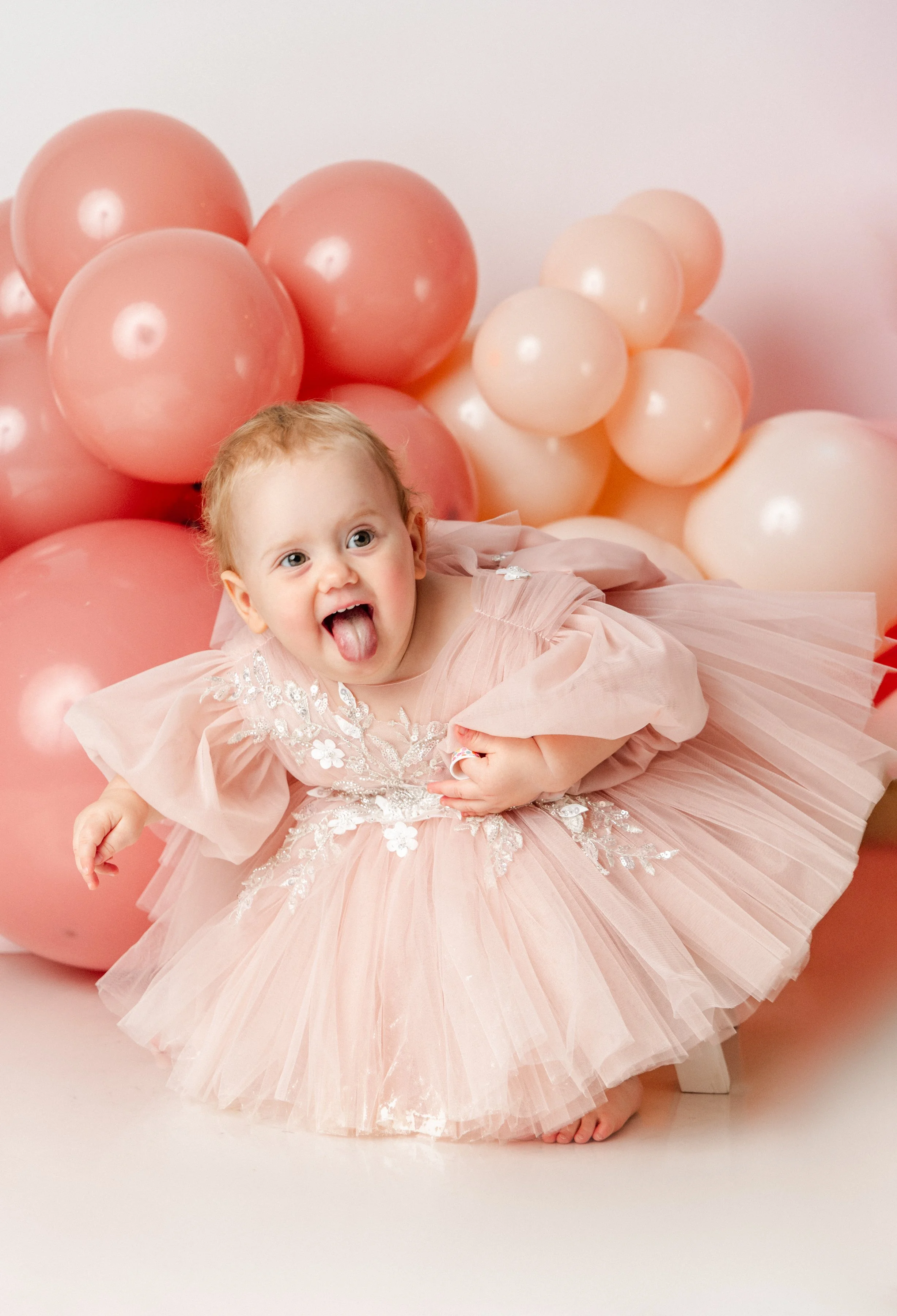 cake-smash-photography-dfw—first-birthday-photo-session-mckinney—cake-smash-photographer-north-dallas—luxury-cake-smash-portraits-texas—baby-cake-smash-session-frisco—elegant-cake-smash-photoshoot-plano—studio-cake-smash-photography-allen—milestone-b