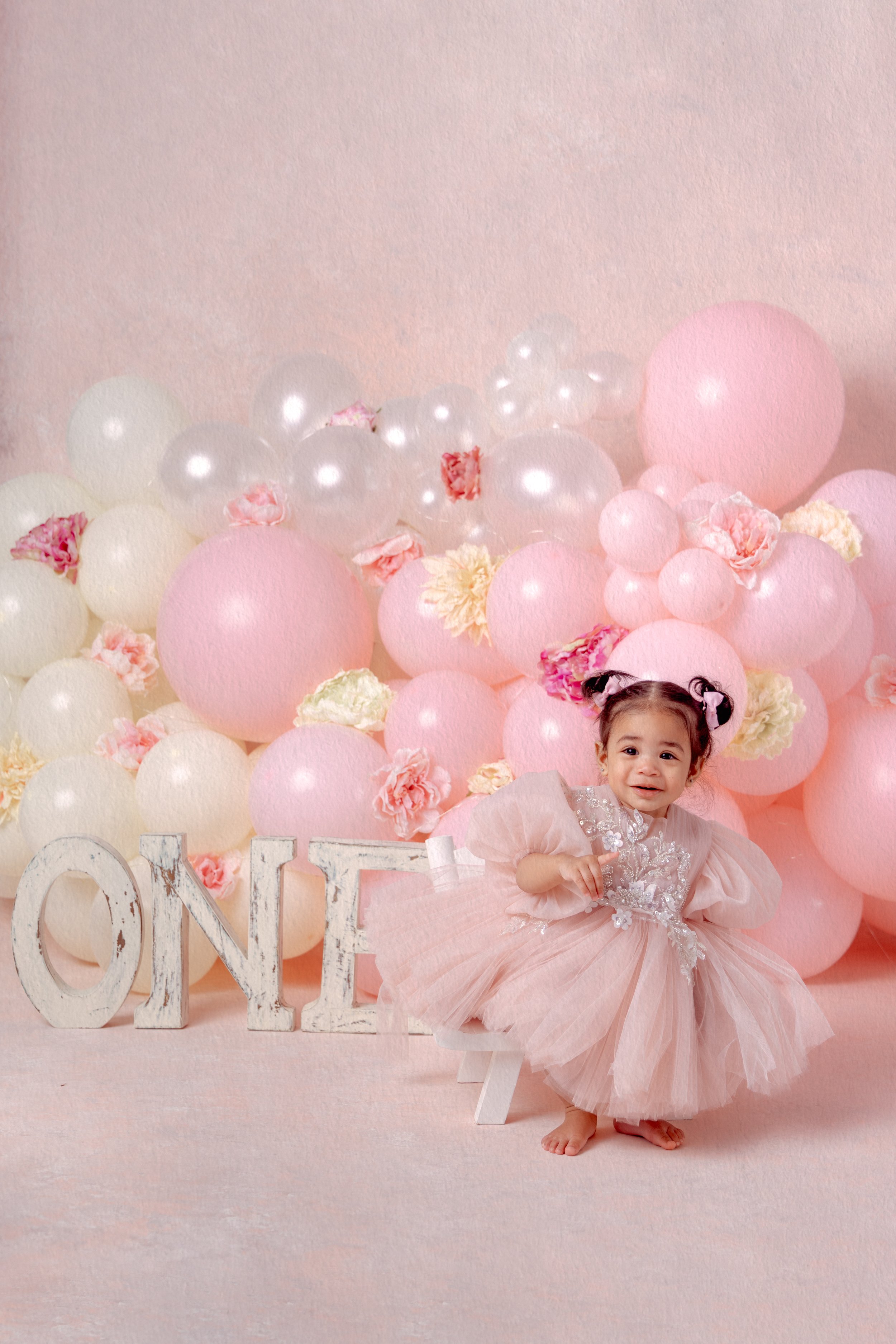 cake-smash-photography-dfw—first-birthday-photo-session-mckinney—cake-smash-photographer-north-dallas—luxury-cake-smash-portraits-texas—baby-cake-smash-session-frisco—elegant-cake-smash-photoshoot-plano—studio-cake-smash-photography-allen—milestone-b