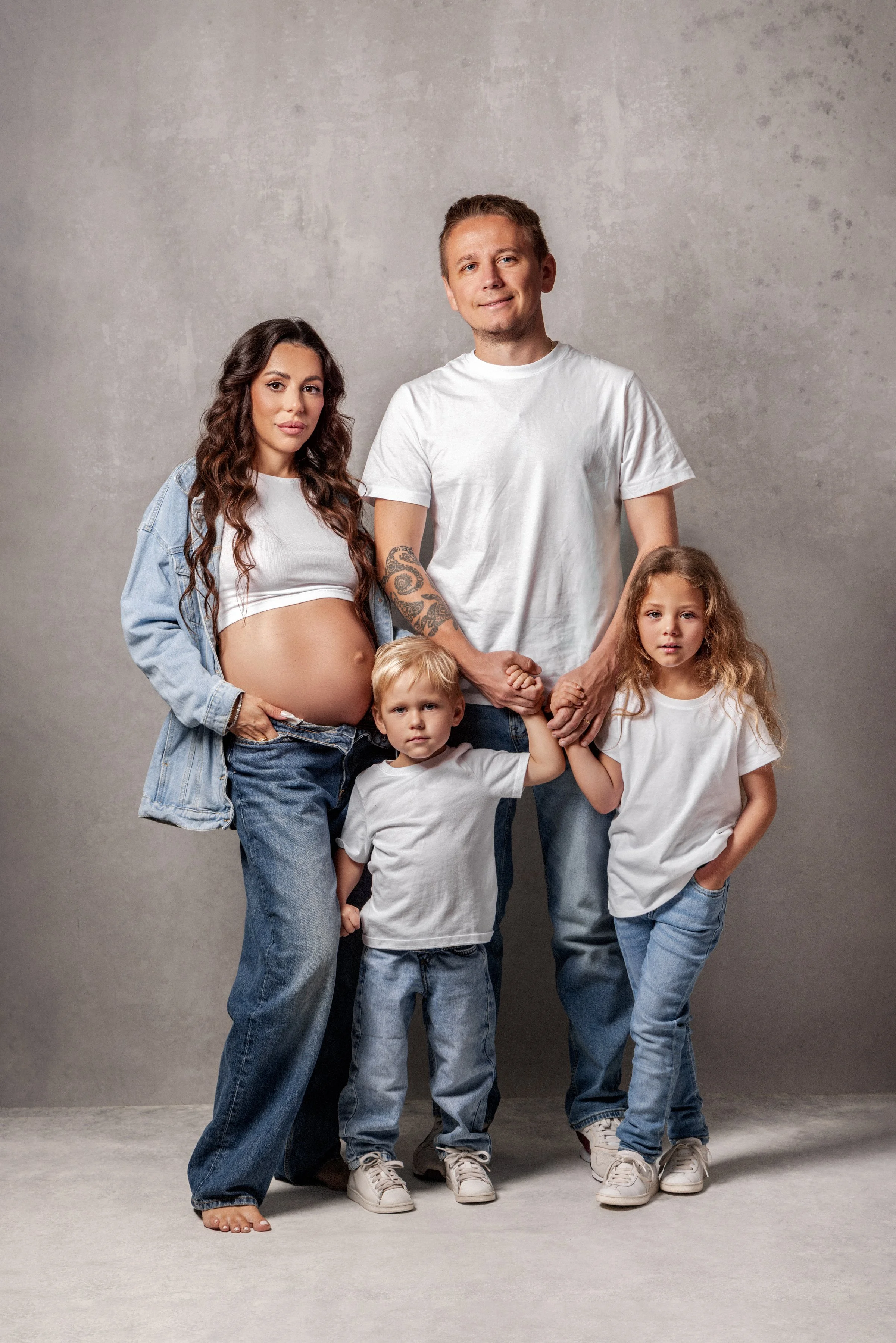 Dallas—Family—Studio—Photographer—Photography—DFW—McKinney—Plano—Allen—Frisco—Prosper—Texas—Luxury—Family—Photography—Fine—Art—Portraits—Heirloom—Portraits—Timeless—Family—Portraits—Editorial—Family—Sessions—Studio—Family—Portraits—Natural—Light—Stud