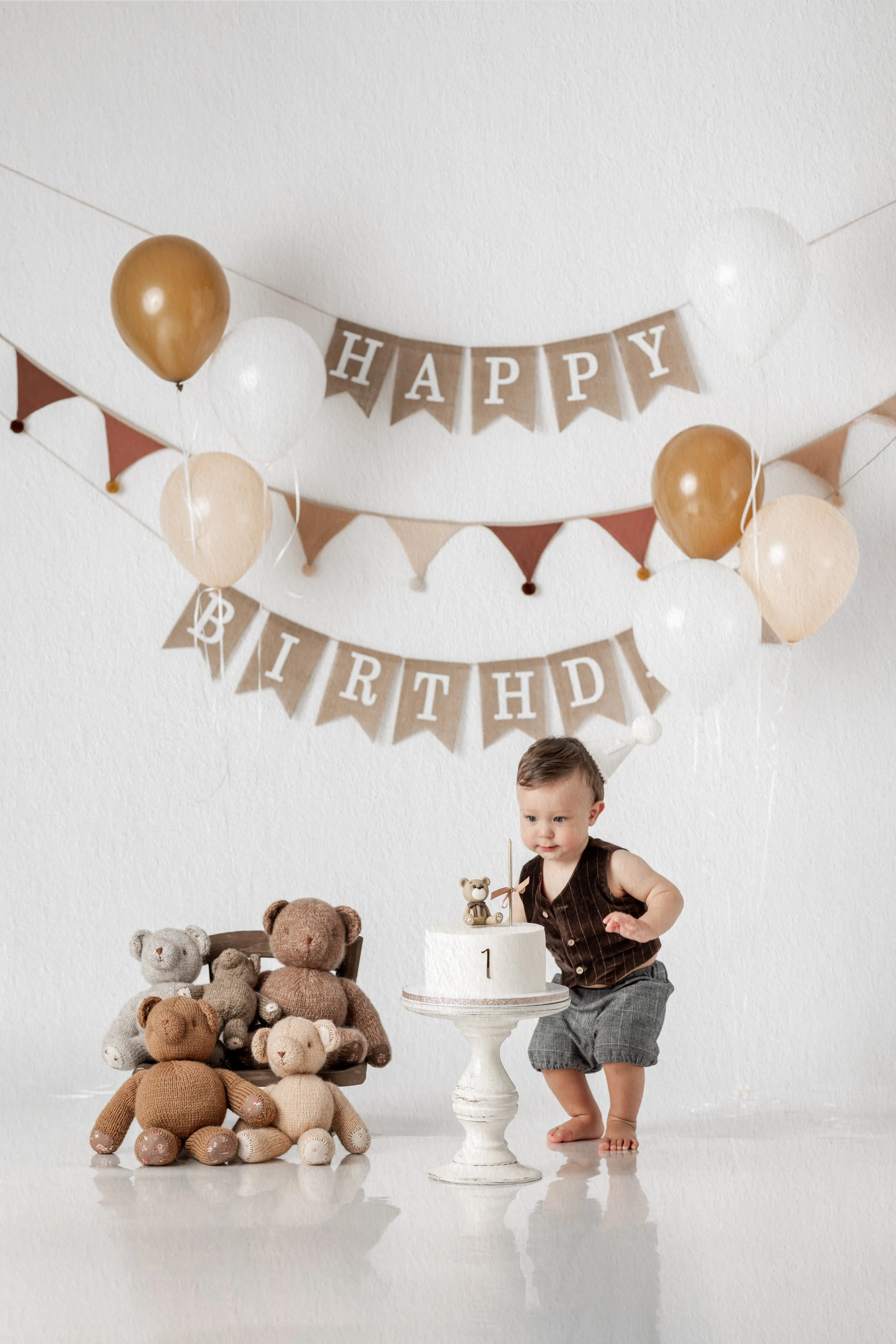 cake-smash-photography-dfw—first-birthday-photo-session-mckinney—cake-smash-photographer-north-dallas—luxury-cake-smash-portraits-texas—baby-cake-smash-session-frisco—elegant-cake-smash-photoshoot-plano—studio-cake-smash-photography-allen—milestone-b