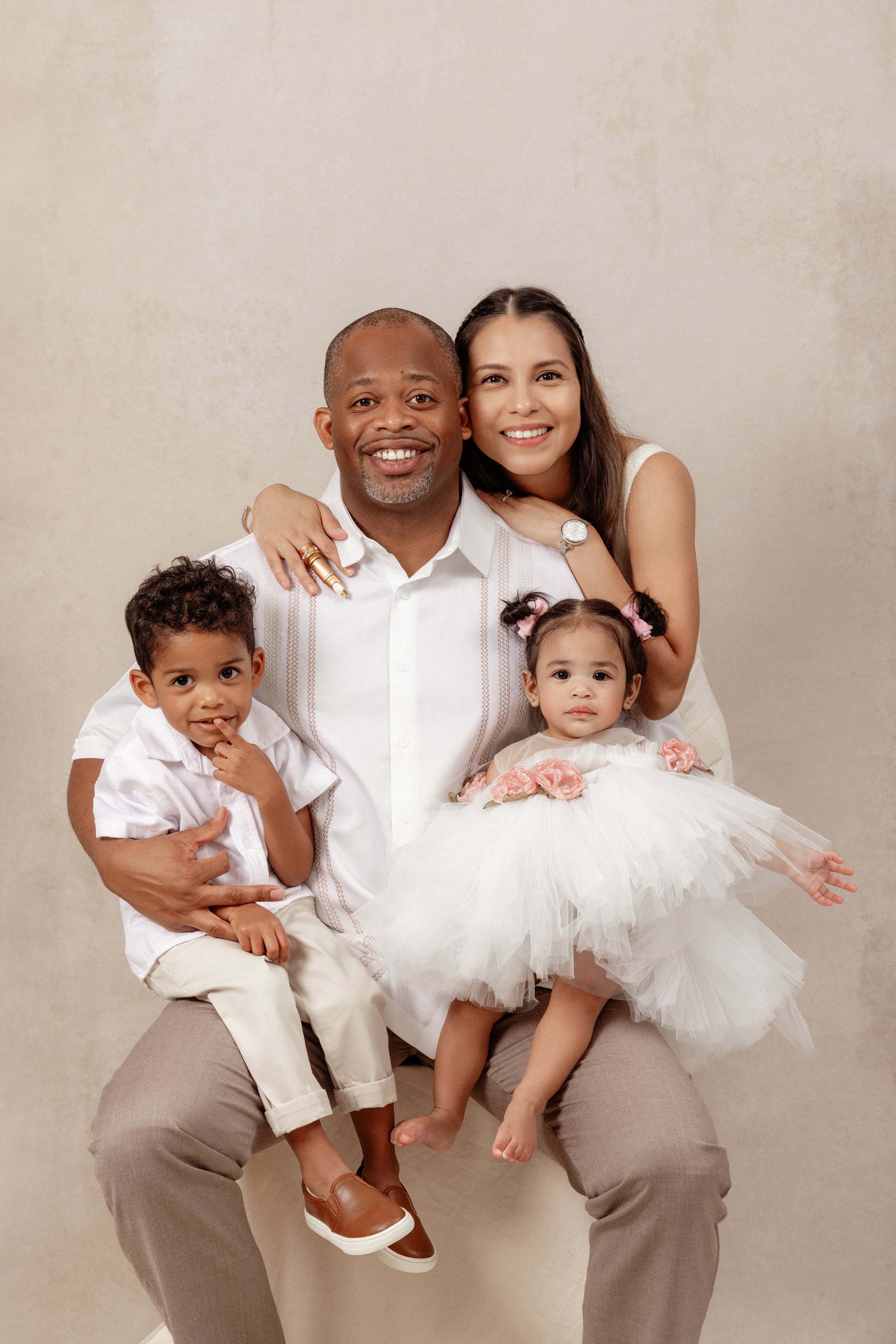 Dallas—DFW—McKinney—Plano—Allen—Frisco—Prosper—Celina—Southlake—Texas—Fine—Art—Family—Photography—Dallas—Fine—Art—Portraits—DFW—Luxury—Family—Photography—McKinney—Studio—Family—Portraits—Plano—Children—Portraits—Allen—Kids—Photography—Frisco—Studio—P