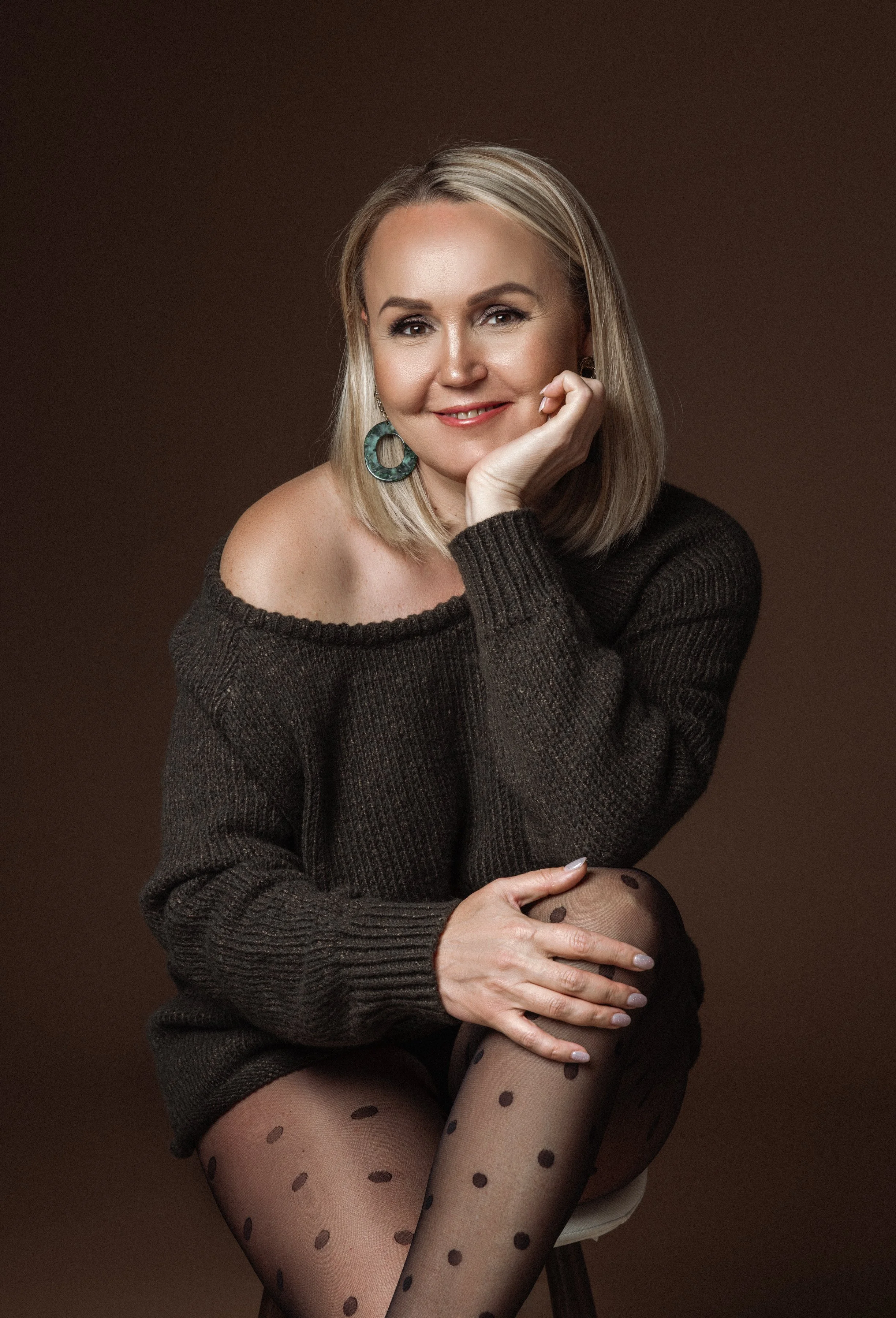 Women—Portraits—Boudoir—Birthday—Beauty—Studio—Portraits—Dallas—DFW—McKinney—Plano—Allen—Frisco—Texas—Fine—Art—Luxury—Women—Portraits—Editorial—Portraits—Feminine—Elegance—Timeless—Beauty—Confidence—Empowerment—Glamour—High—End—Studio—Photography—Fas