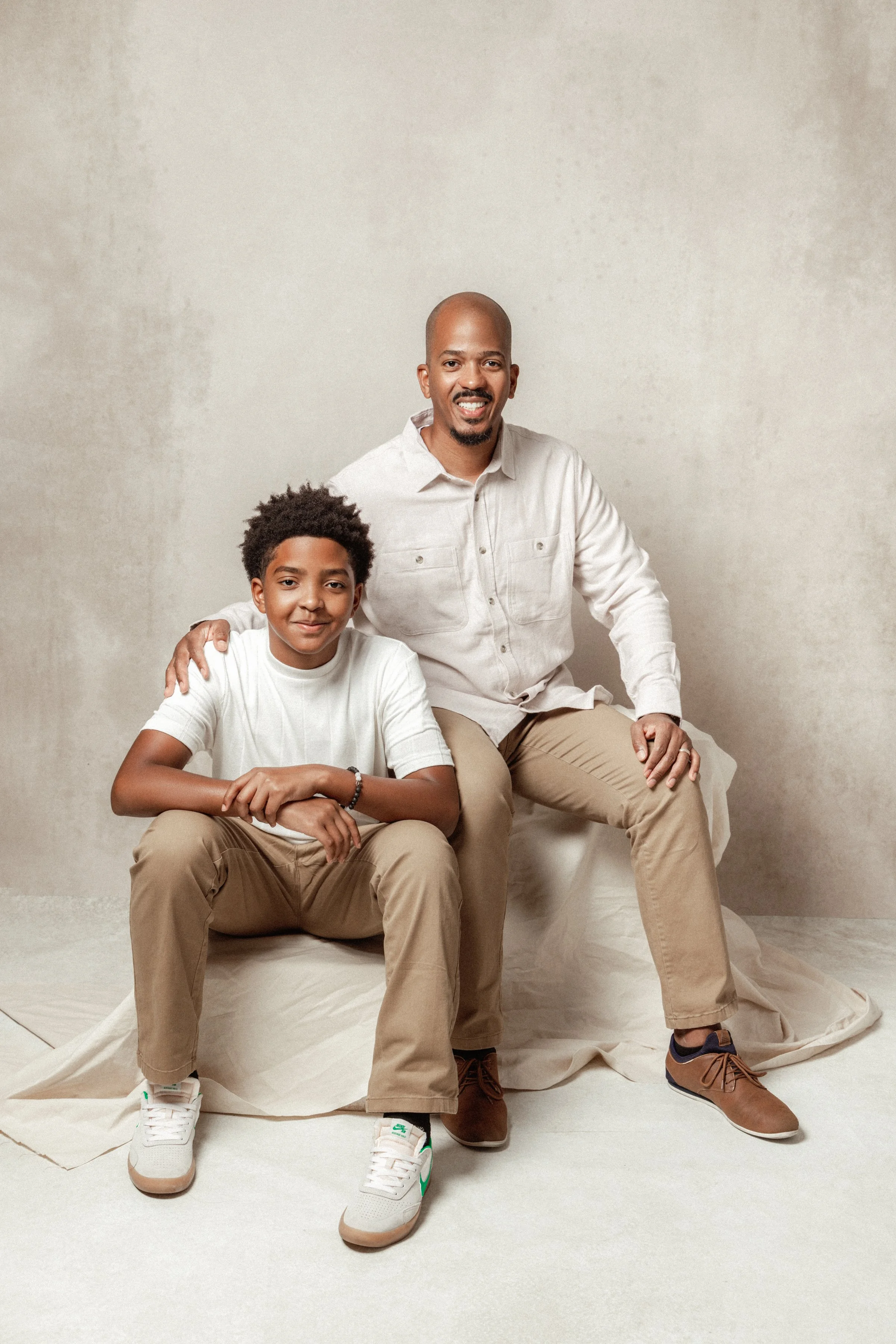 Dallas—DFW—McKinney—Plano—Allen—Frisco—Prosper—Celina—Southlake—Texas—Fine—Art—Family—Photography—Dallas—Fine—Art—Portraits—DFW—Luxury—Family—Photography—McKinney—Studio—Family—Portraits—Plano—Children—Portraits—Allen—Kids—Photography—Frisco—Studio—P