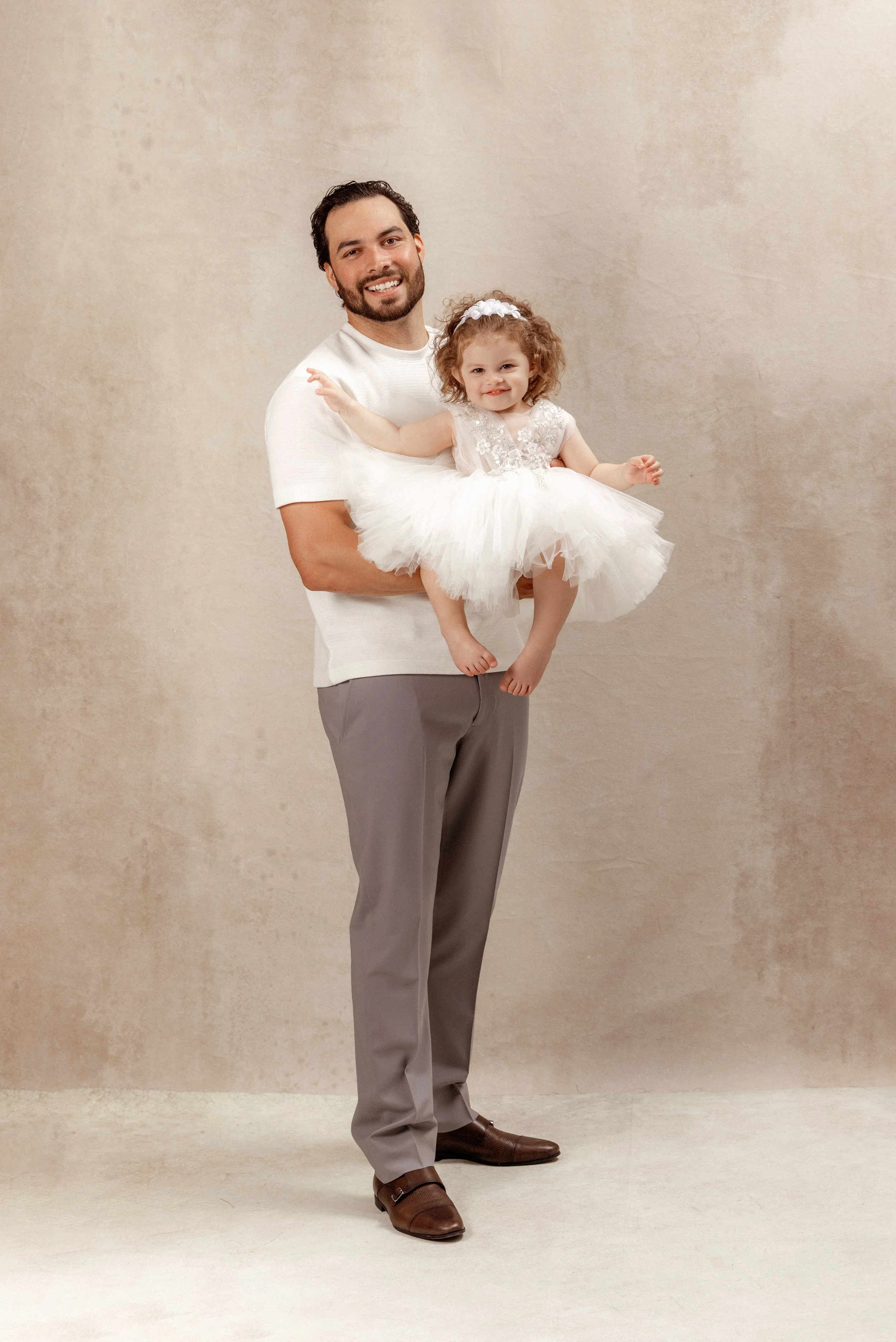 Dallas—DFW—McKinney—Plano—Allen—Frisco—Prosper—Celina—Southlake—Texas—Fine—Art—Family—Photography—Dallas—Fine—Art—Portraits—DFW—Luxury—Family—Photography—McKinney—Studio—Family—Portraits—Plano—Children—Portraits—Allen—Kids—Photography—Frisco—Studio—P