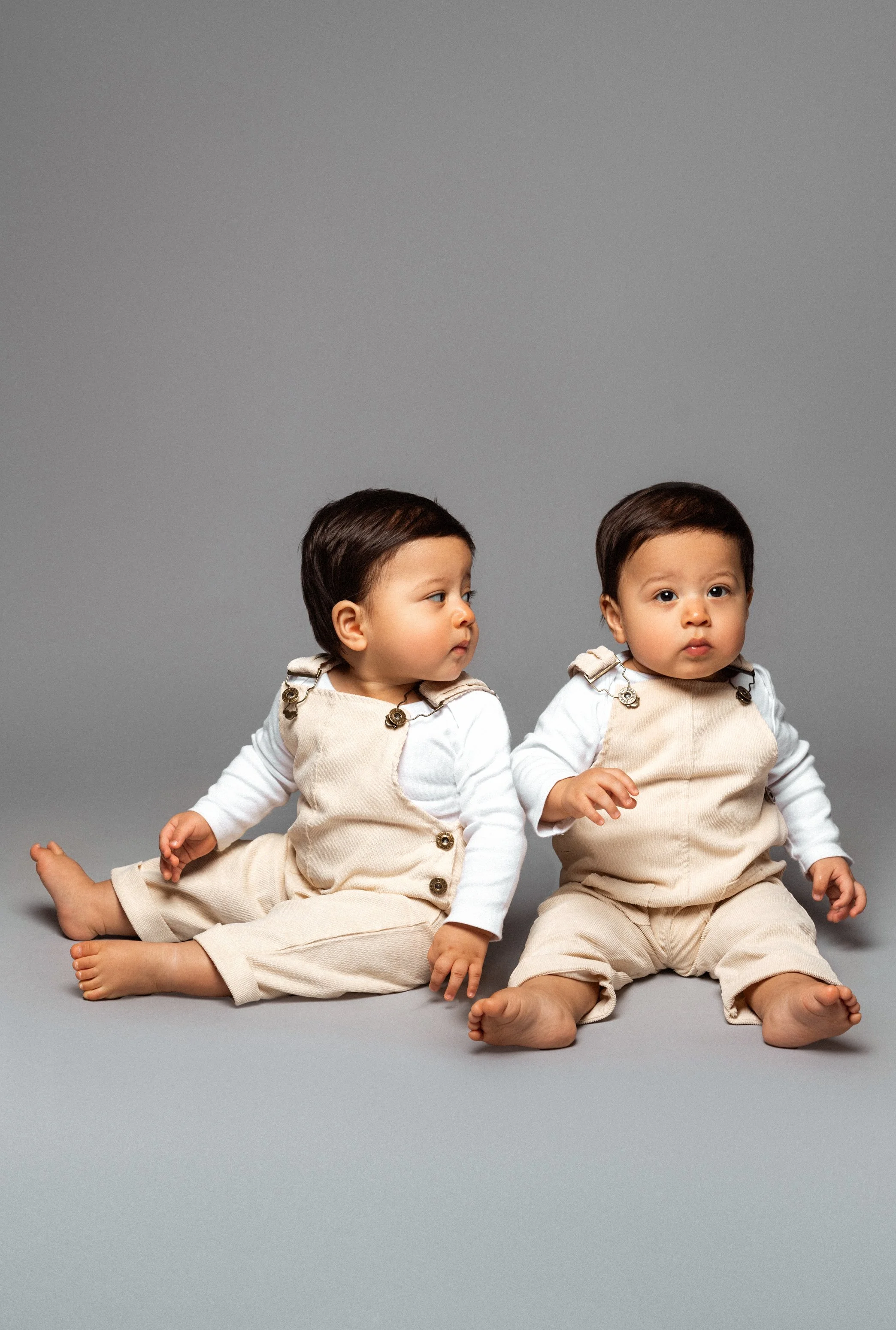 Dallas—Family—Studio—Photographer—Photography—DFW—McKinney—Plano—Allen—Frisco—Prosper—Texas—Luxury—Family—Photography—Fine—Art—Portraits—Heirloom—Portraits—Timeless—Family—Portraits—Editorial—Family—Sessions—Studio—Family—Portraits—Natural—Light—Stud
