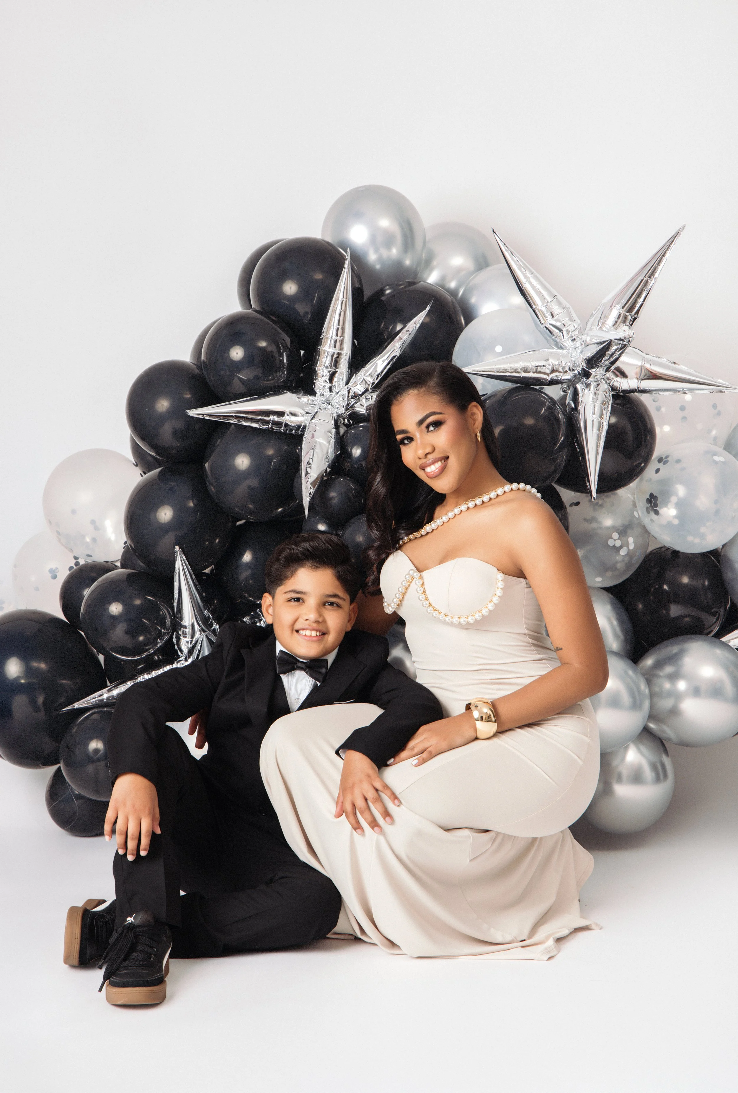Dallas—DFW—McKinney—Plano—Allen—Frisco—Prosper—Celina—Southlake—Texas—Fine—Art—Family—Photography—Dallas—Fine—Art—Portraits—DFW—Luxury—Family—Photography—McKinney—Studio—Family—Portraits—Plano—Children—Portraits—Allen—Kids—Photography—Frisco—Studio—P