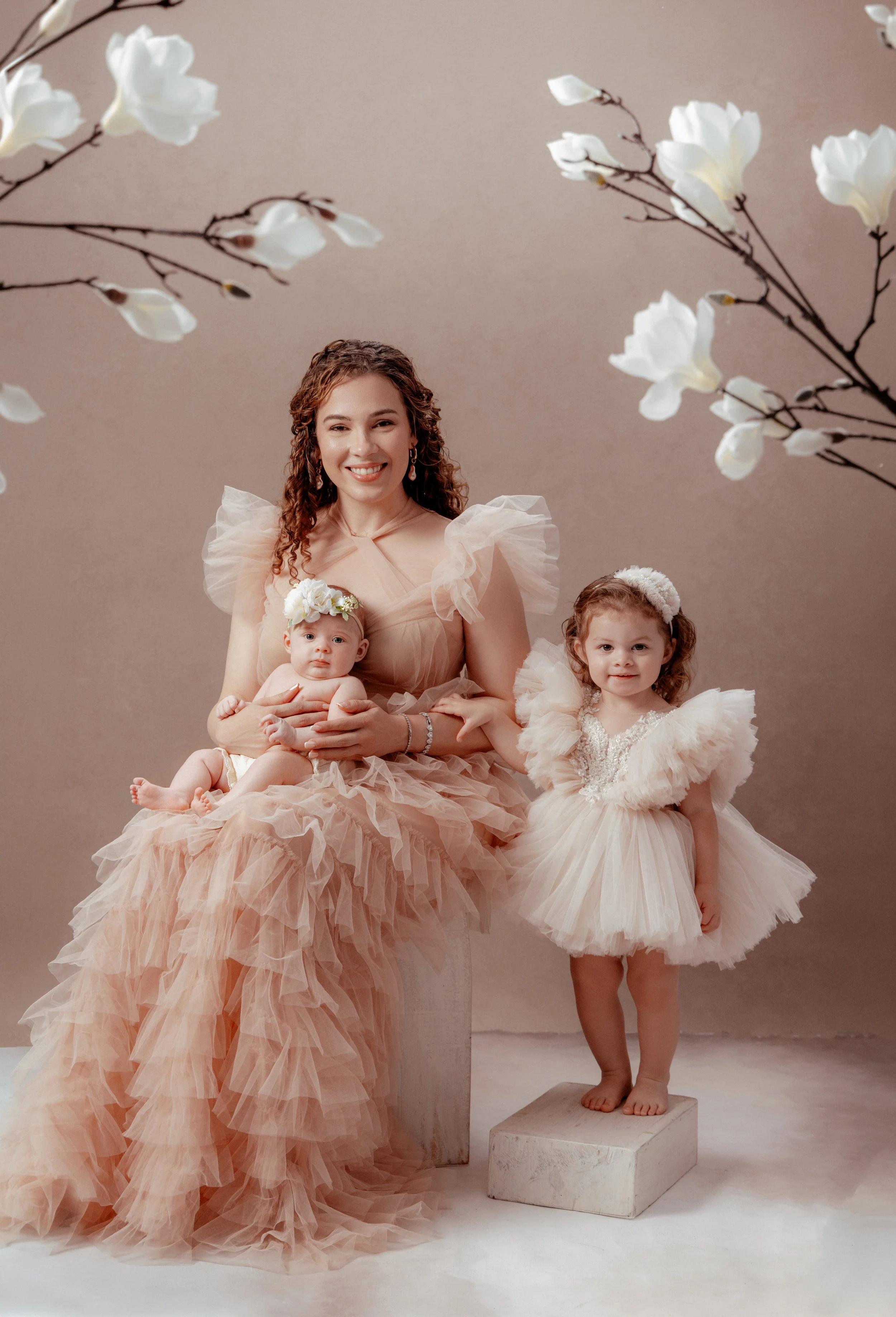 family-portraits-dfw-photographer

north-dallas-family-photographer

fine-art-family-photography-mckinney

timeless-family-portraits-texas

studio-family-photos-mckinney

natural-family-photography-north-dallas

elegant-family-portraits-frisco

class