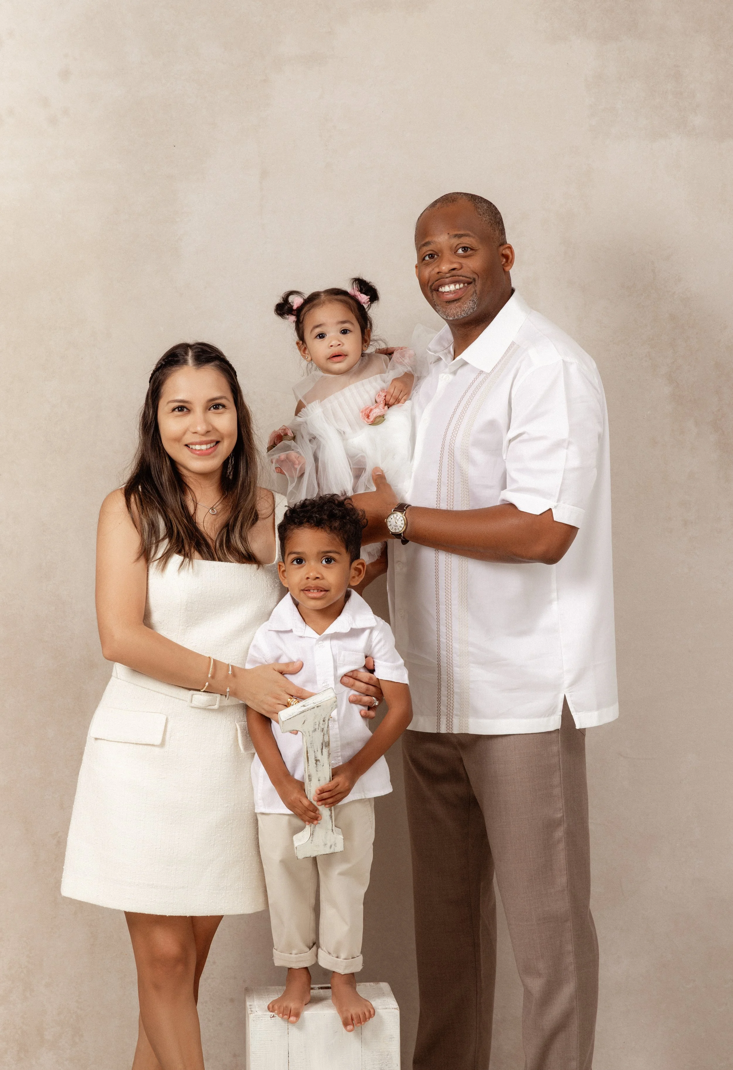 Dallas—DFW—McKinney—Plano—Allen—Frisco—Prosper—Celina—Southlake—Texas—Fine—Art—Family—Photography—Dallas—Fine—Art—Portraits—DFW—Luxury—Family—Photography—McKinney—Studio—Family—Portraits—Plano—Children—Portraits—Allen—Kids—Photography—Frisco—Studio—P