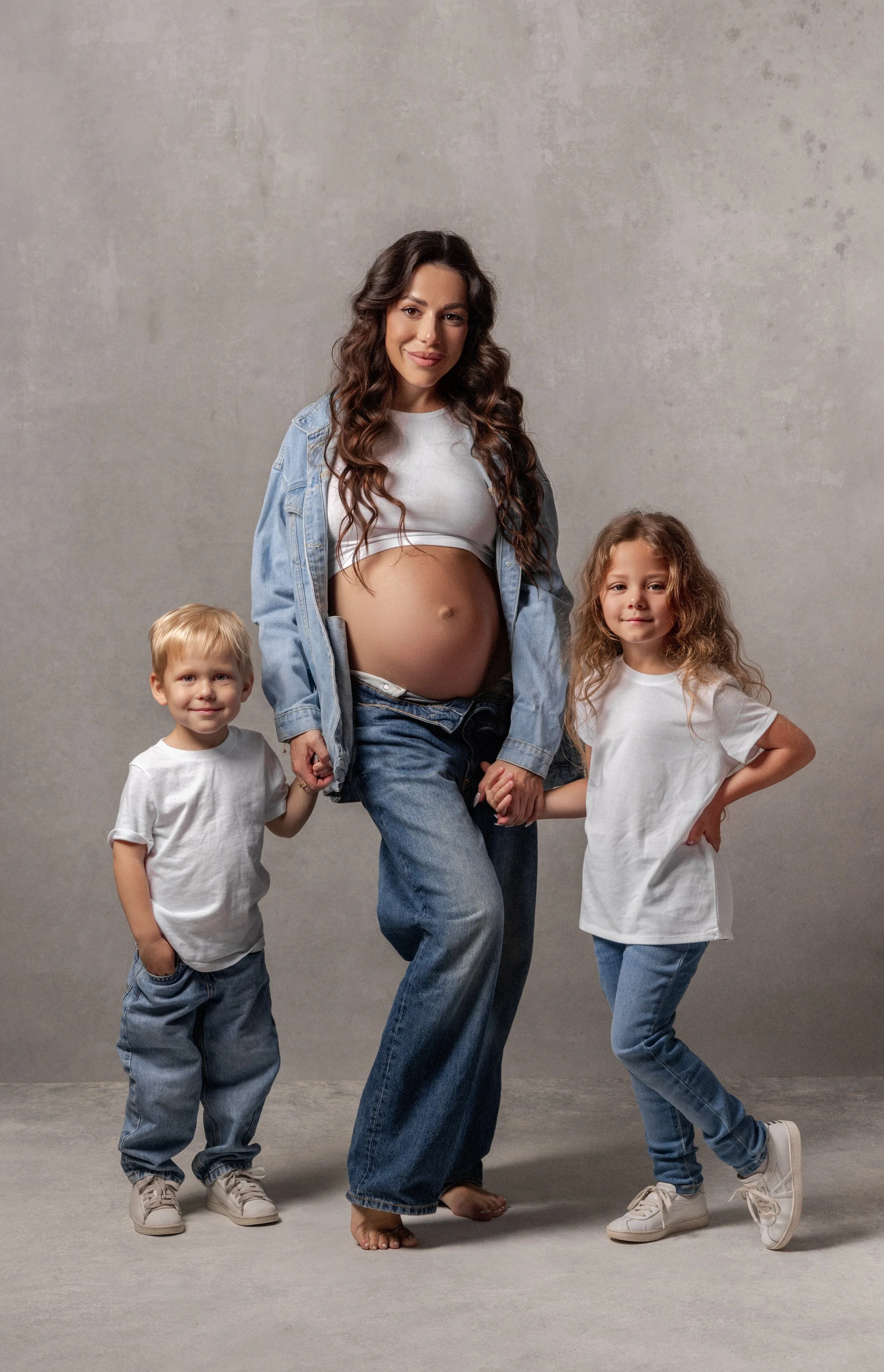 Dallas—Family—Studio—Photographer—Photography—DFW—McKinney—Plano—Allen—Frisco—Prosper—Texas—Luxury—Family—Photography—Fine—Art—Portraits—Heirloom—Portraits—Timeless—Family—Portraits—Editorial—Family—Sessions—Studio—Family—Portraits—Natural—Light—Stud