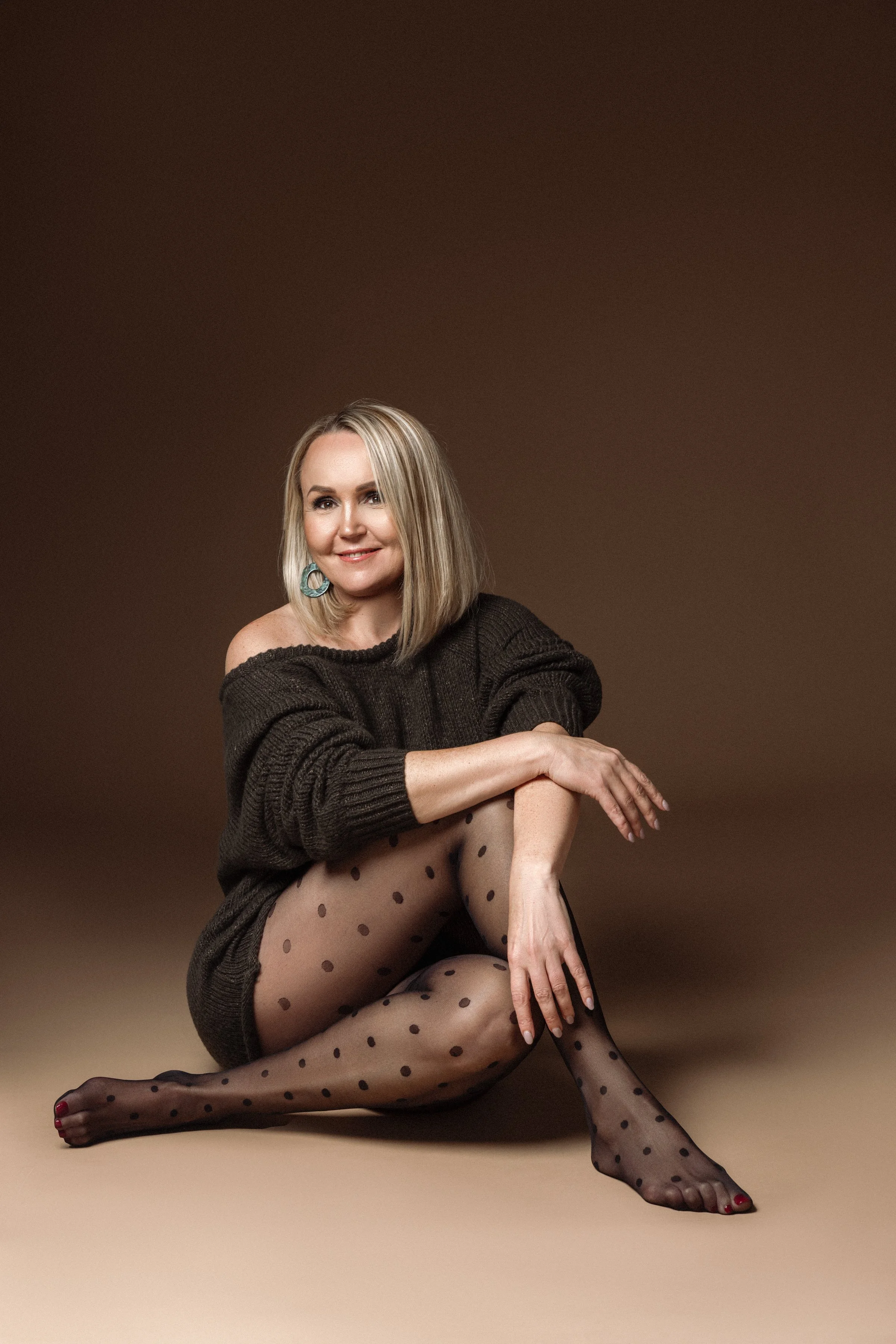 Women—Portraits—Boudoir—Birthday—Beauty—Studio—Portraits—Dallas—DFW—McKinney—Plano—Allen—Frisco—Texas—Fine—Art—Luxury—Women—Portraits—Editorial—Portraits—Feminine—Elegance—Timeless—Beauty—Confidence—Empowerment—Glamour—High—End—Studio—Photography—Fas