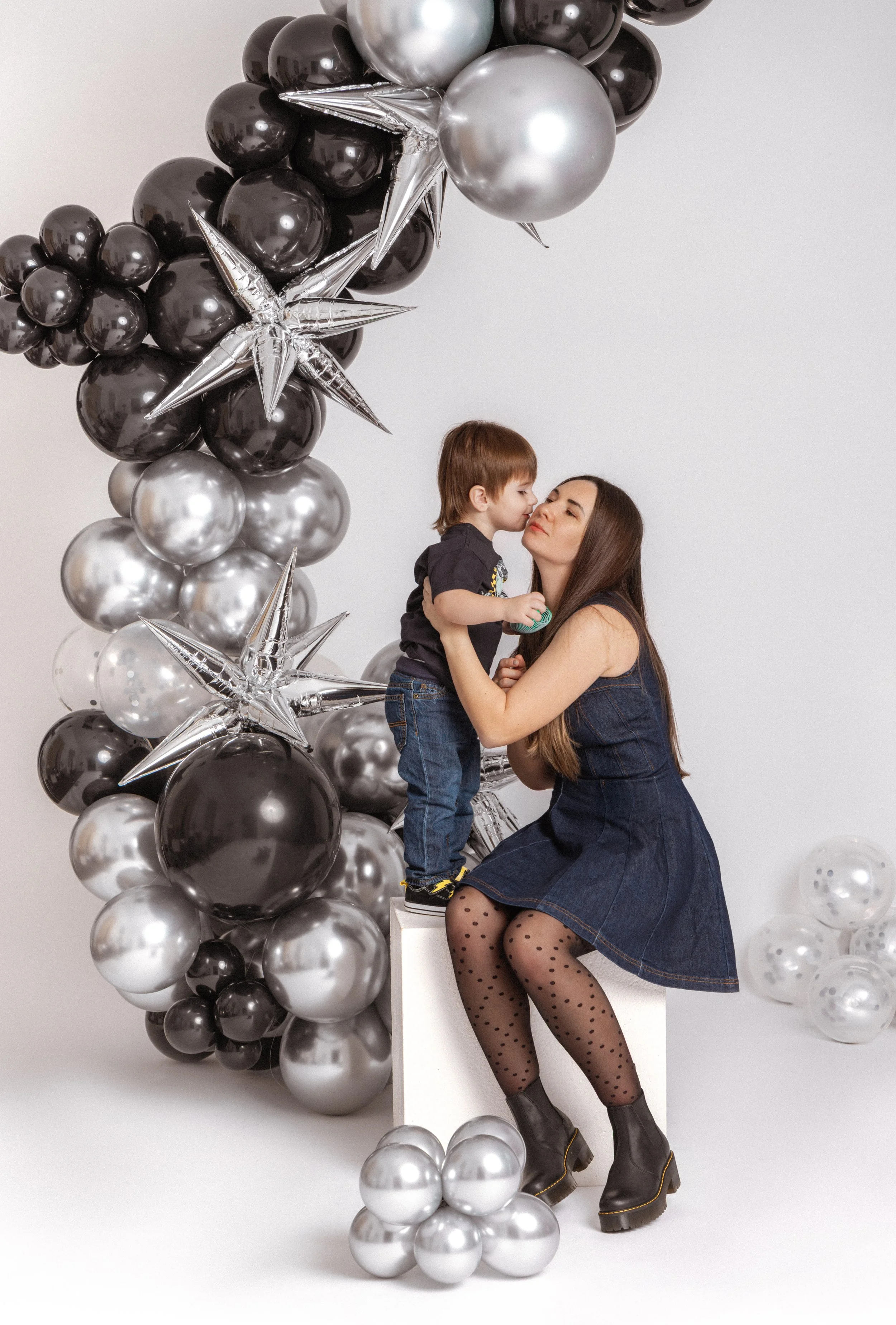 Dallas—DFW—McKinney—Plano—Allen—Frisco—Prosper—Celina—Southlake—Texas—Fine—Art—Family—Photography—Dallas—Fine—Art—Portraits—DFW—Luxury—Family—Photography—McKinney—Studio—Family—Portraits—Plano—Children—Portraits—Allen—Kids—Photography—Frisco—Studio—P
