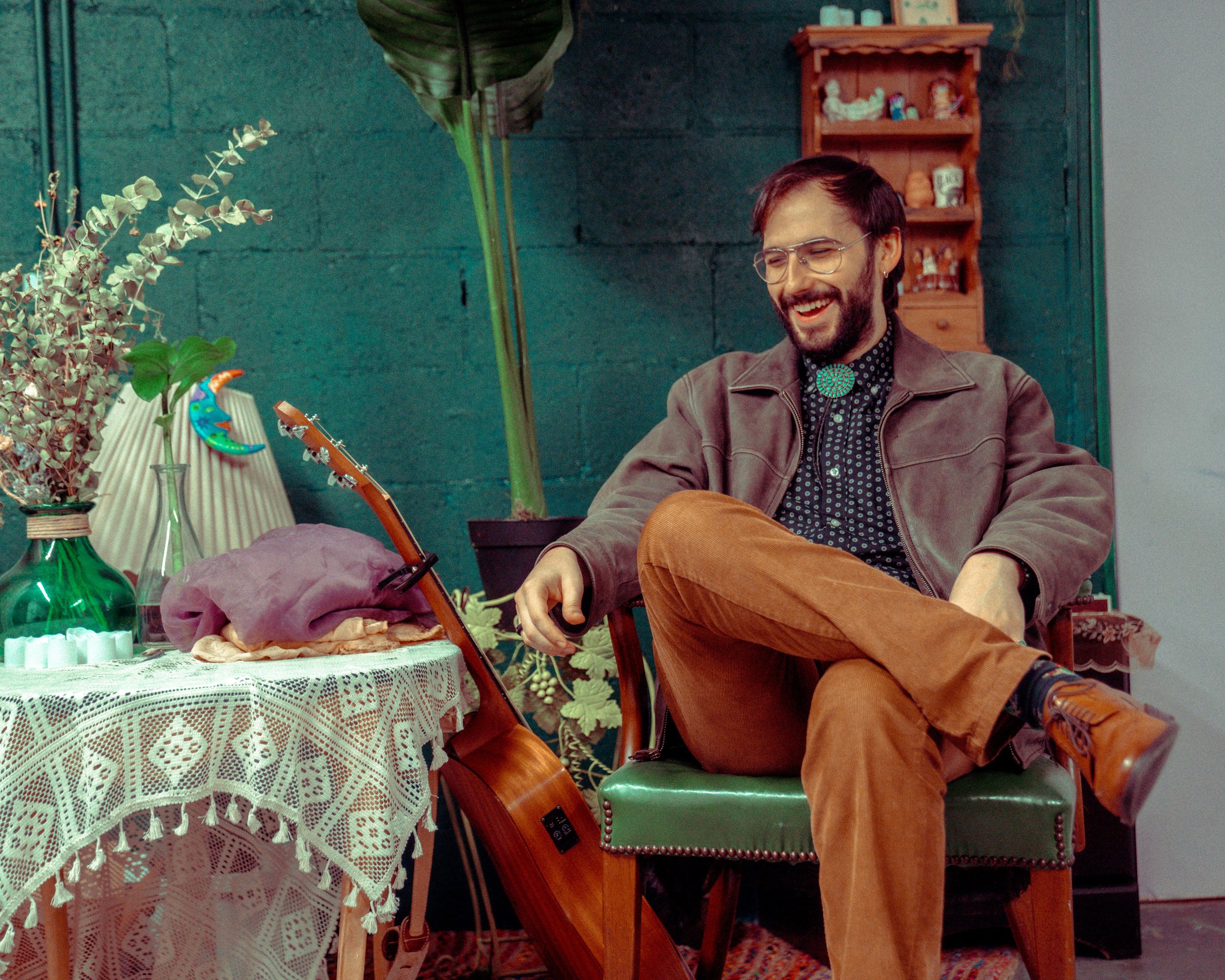 Sunday Music Series: Derek Smith