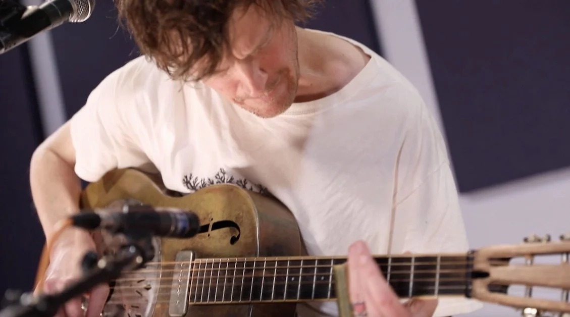 Live Music: Dan Pell
