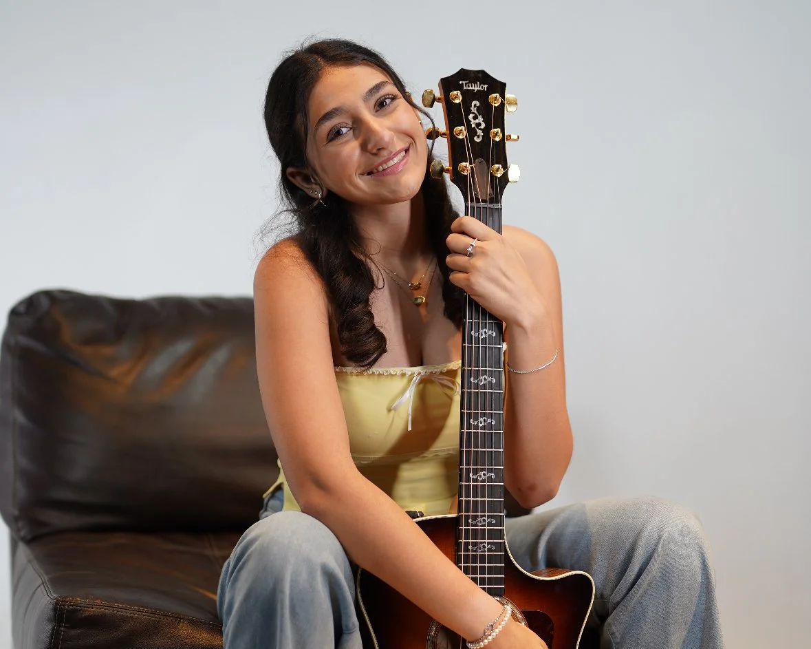 Sunday Music Series: Jade Skylar