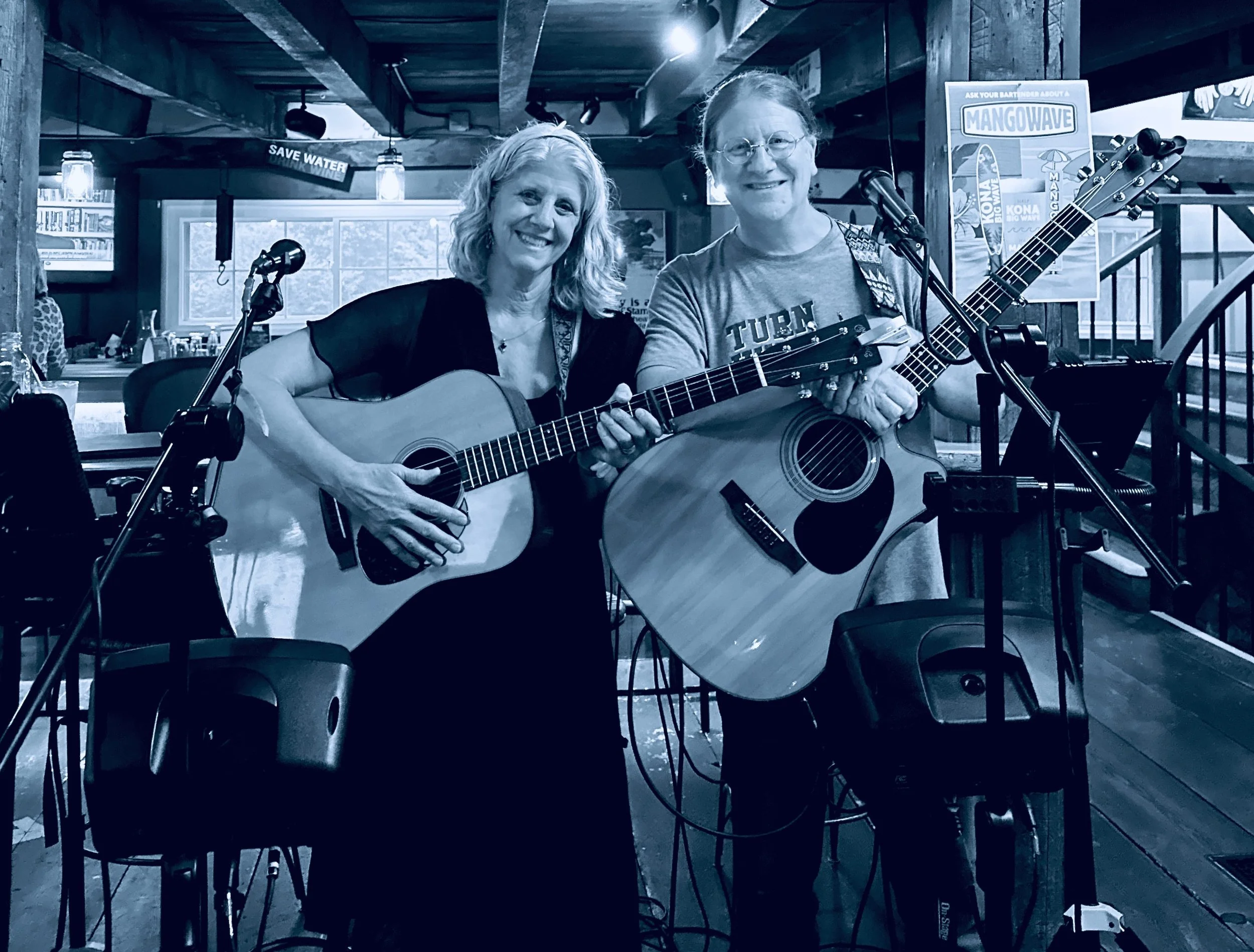 Live Music: Dark Hollow Road