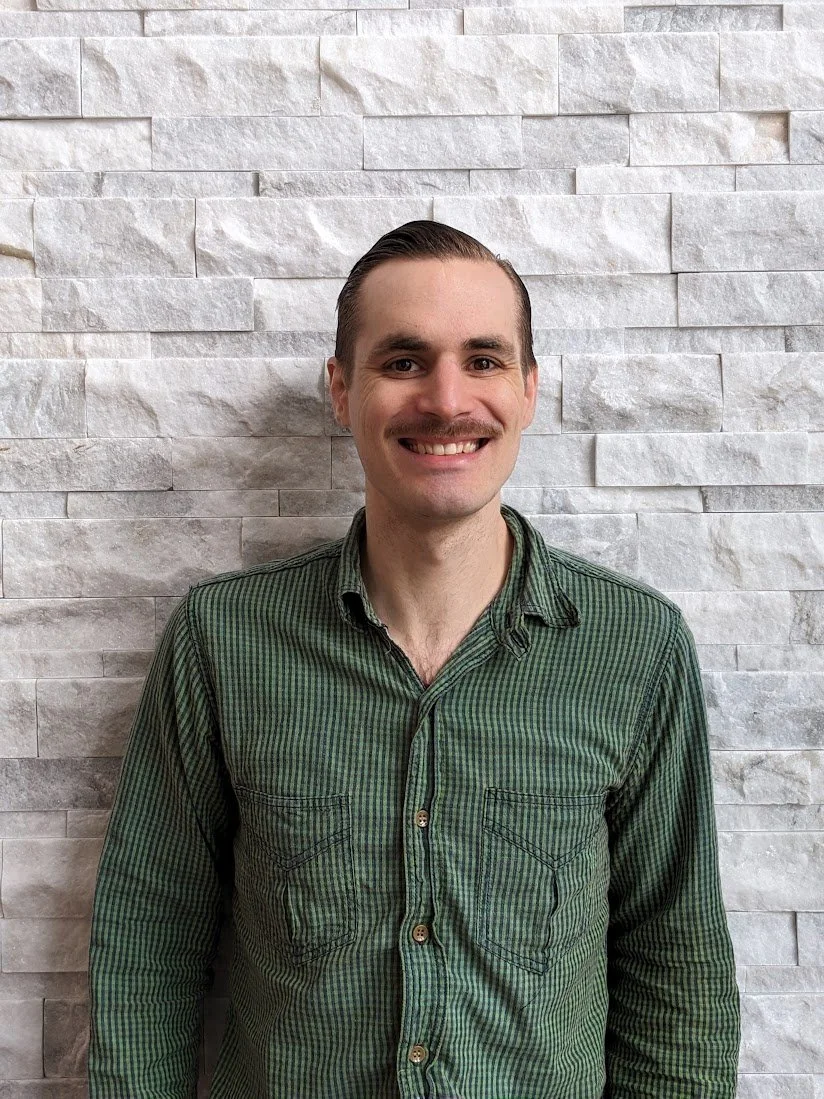  Mitchell Daniels  is a vintage swing dancer, organizer and DJ who has been dancing since 2014, spending time in the Corvallis, Los Angeles, and Portland scenes. Originally learning collegiate shag in 2017, he began digging deep into collegiate shag 