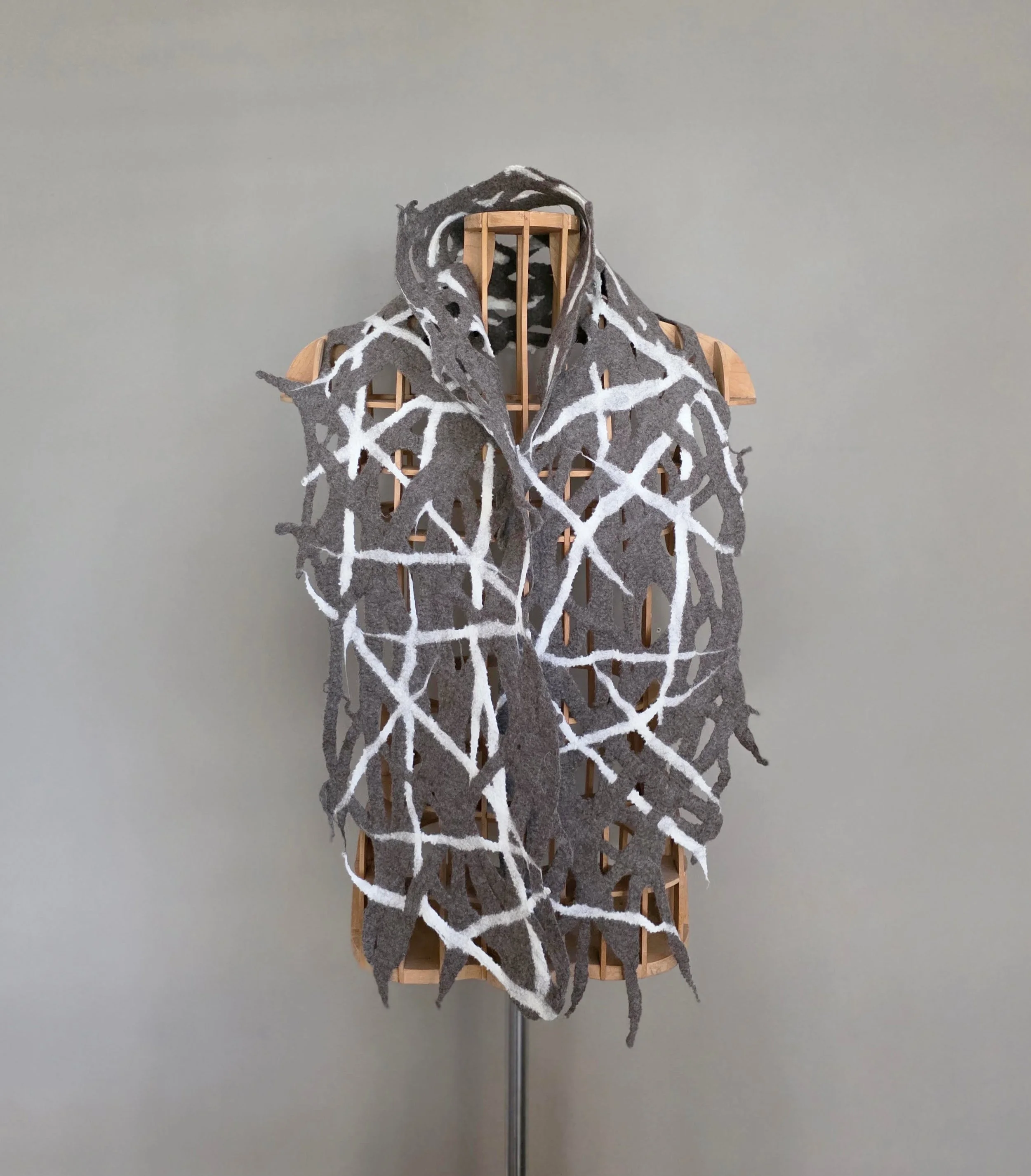 Felt scarf 1