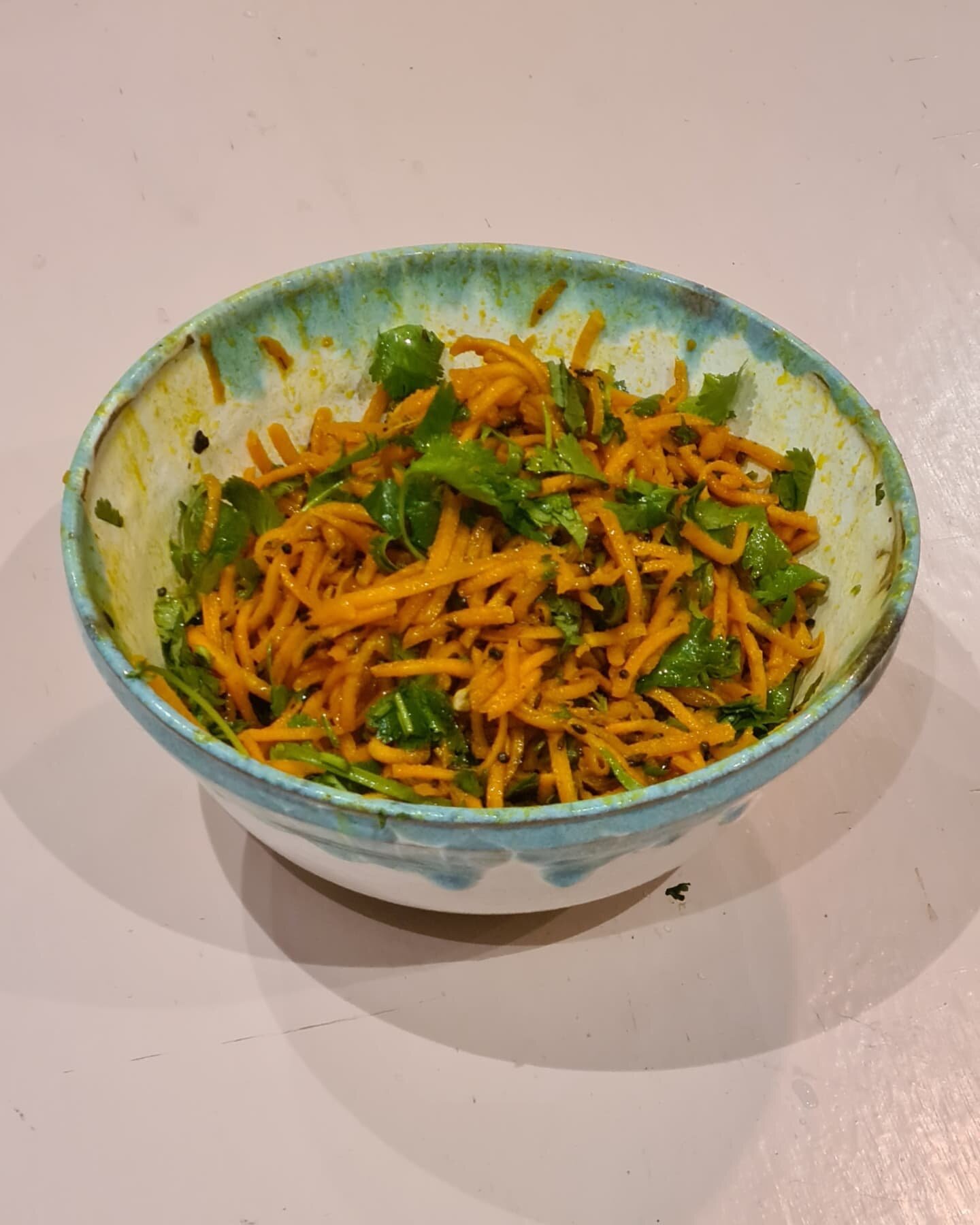 Tadka Carrot Salad from @salihacooks marvellous book, Khazana. Hot spiced oil (the way you would use chhonk/tempering with ghee) but used here to make carrots alert with flavour!