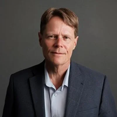 Ward Larsen