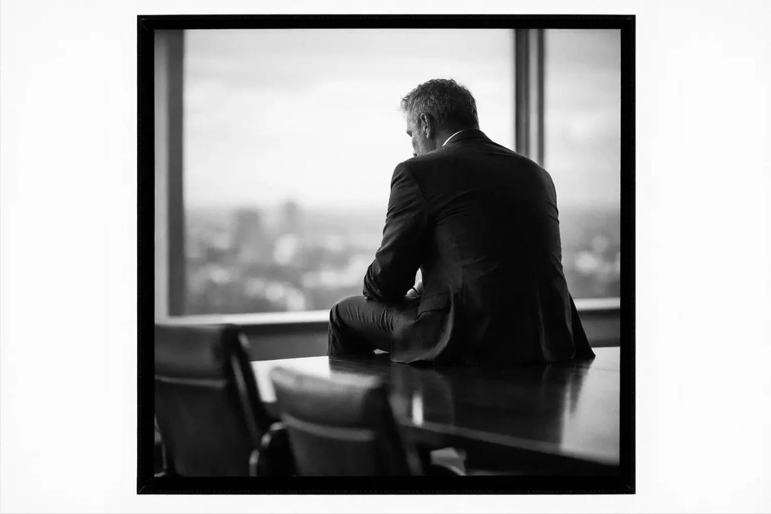 Le vide et l’isolement du dirigeant sous pression