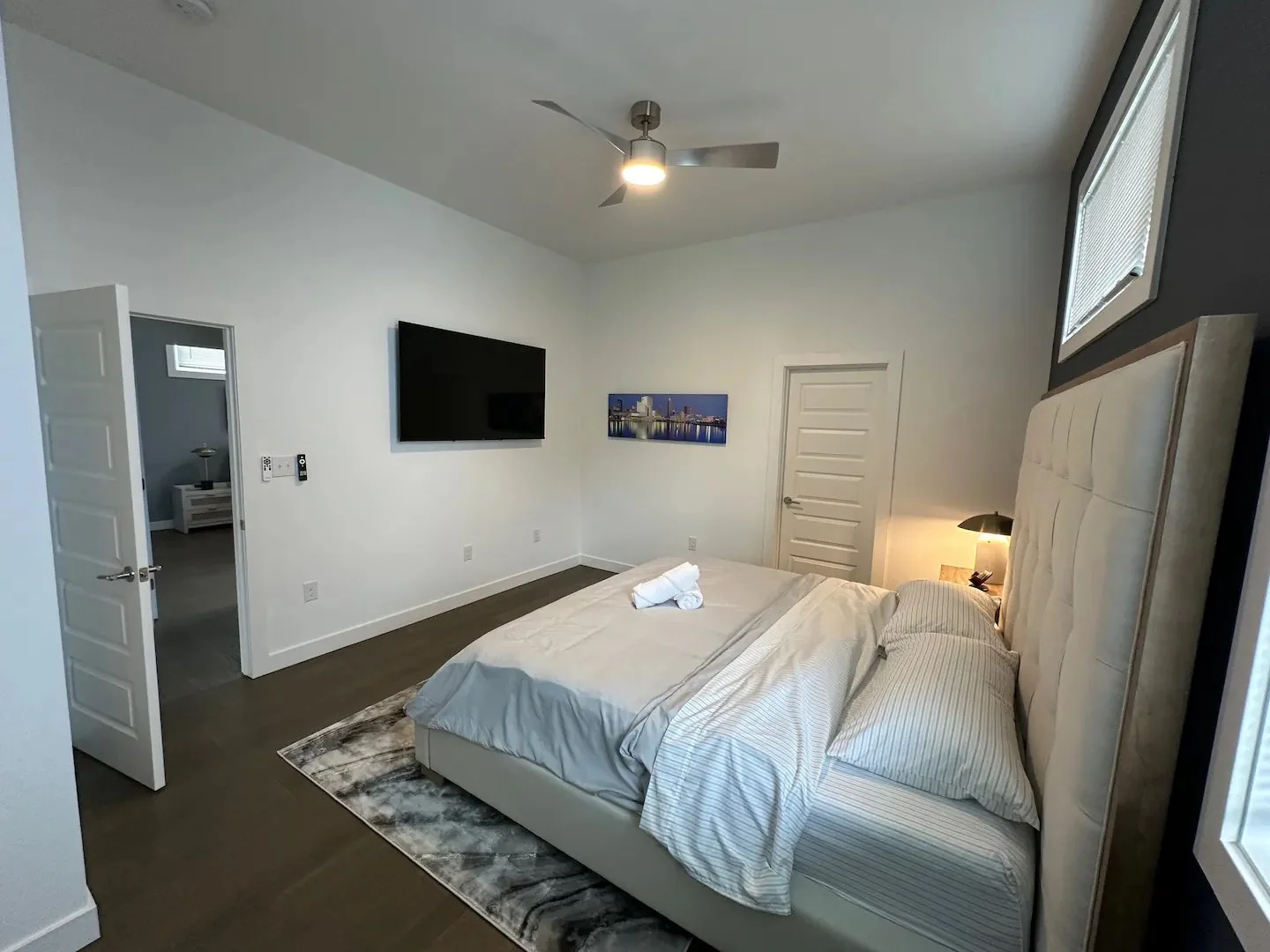 coliseum bedroom 2 final shot.jpg