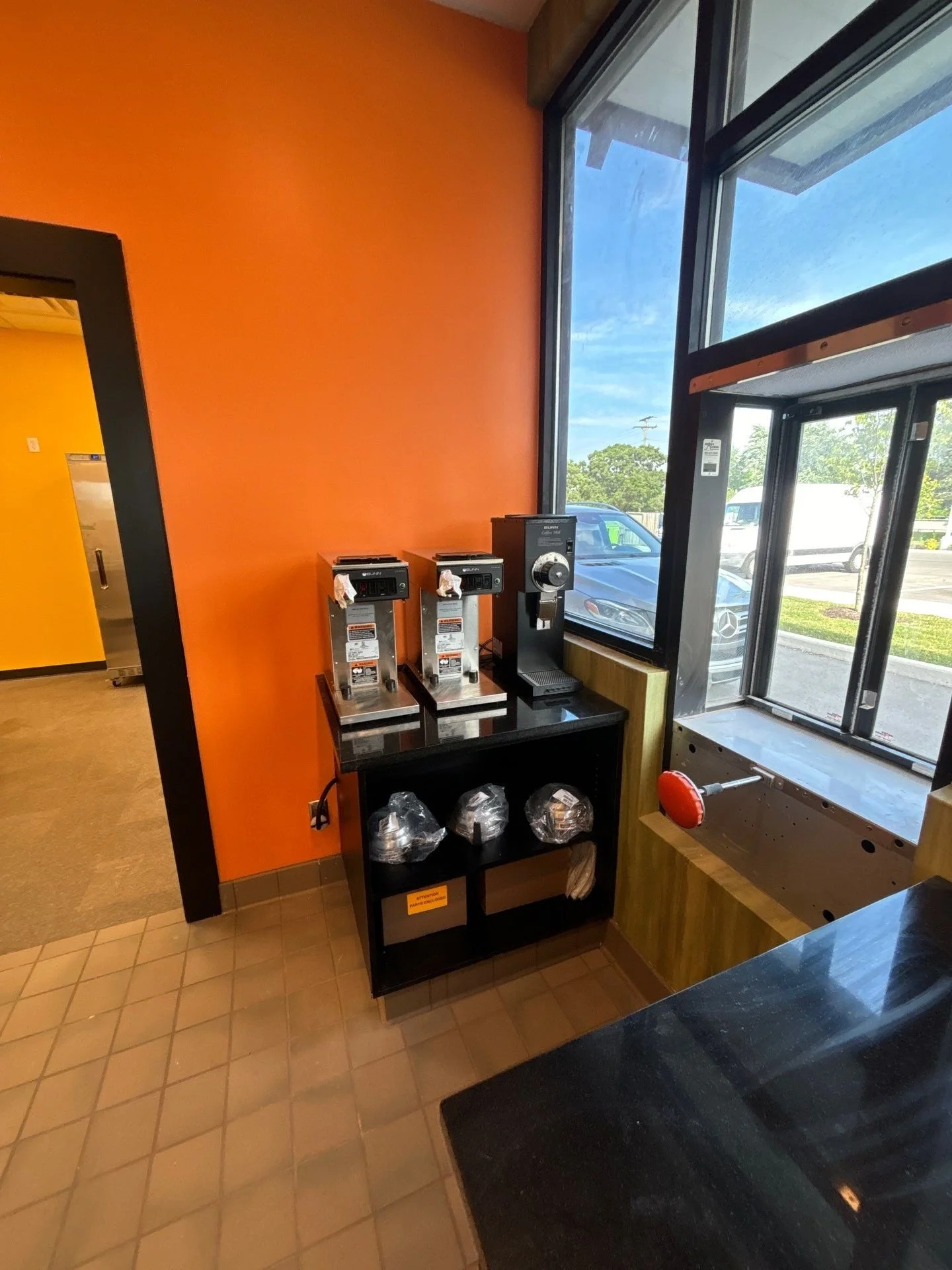 biggby_interior_10.jpg