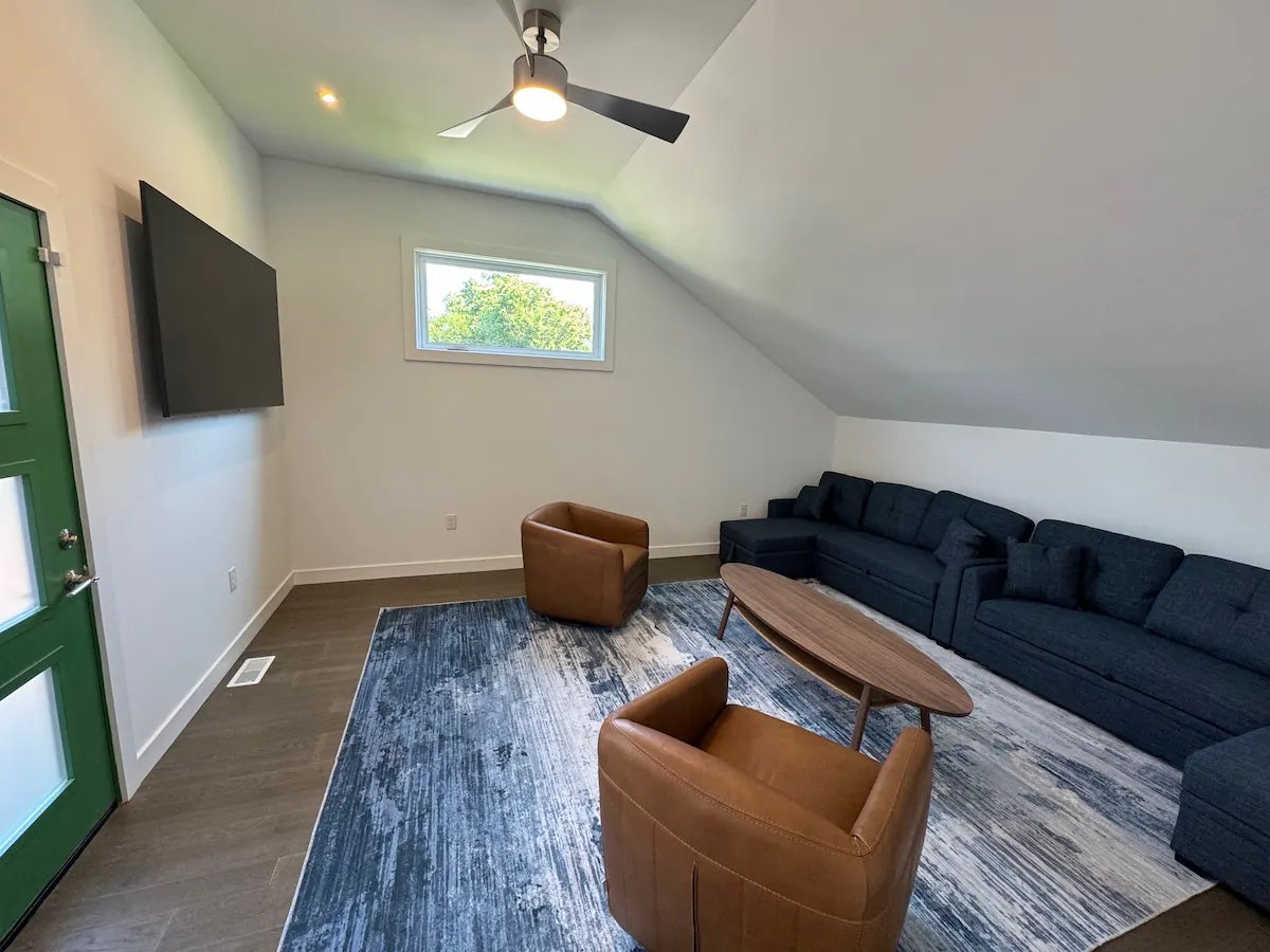coliseum bonus room final shot.jpg