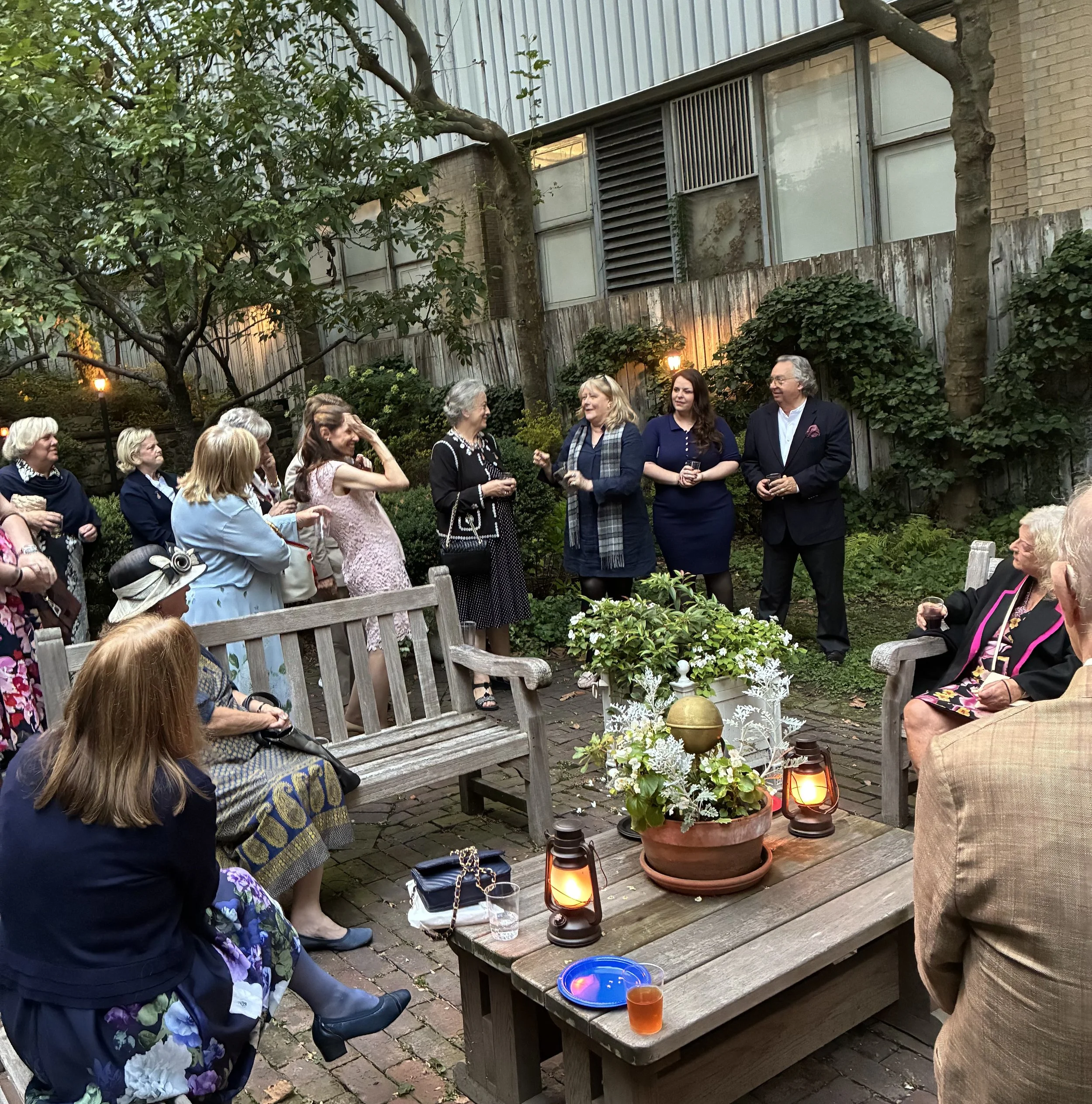 Autumn Garden Gathering at the Historic Mount Vernon Hotel Garden