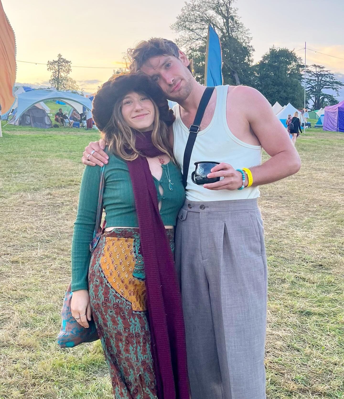 Such a magical weekend at @medicinefestival once again ✨

Grateful for all the bubbles, sweet kisses and giggles 💛 yum yum x