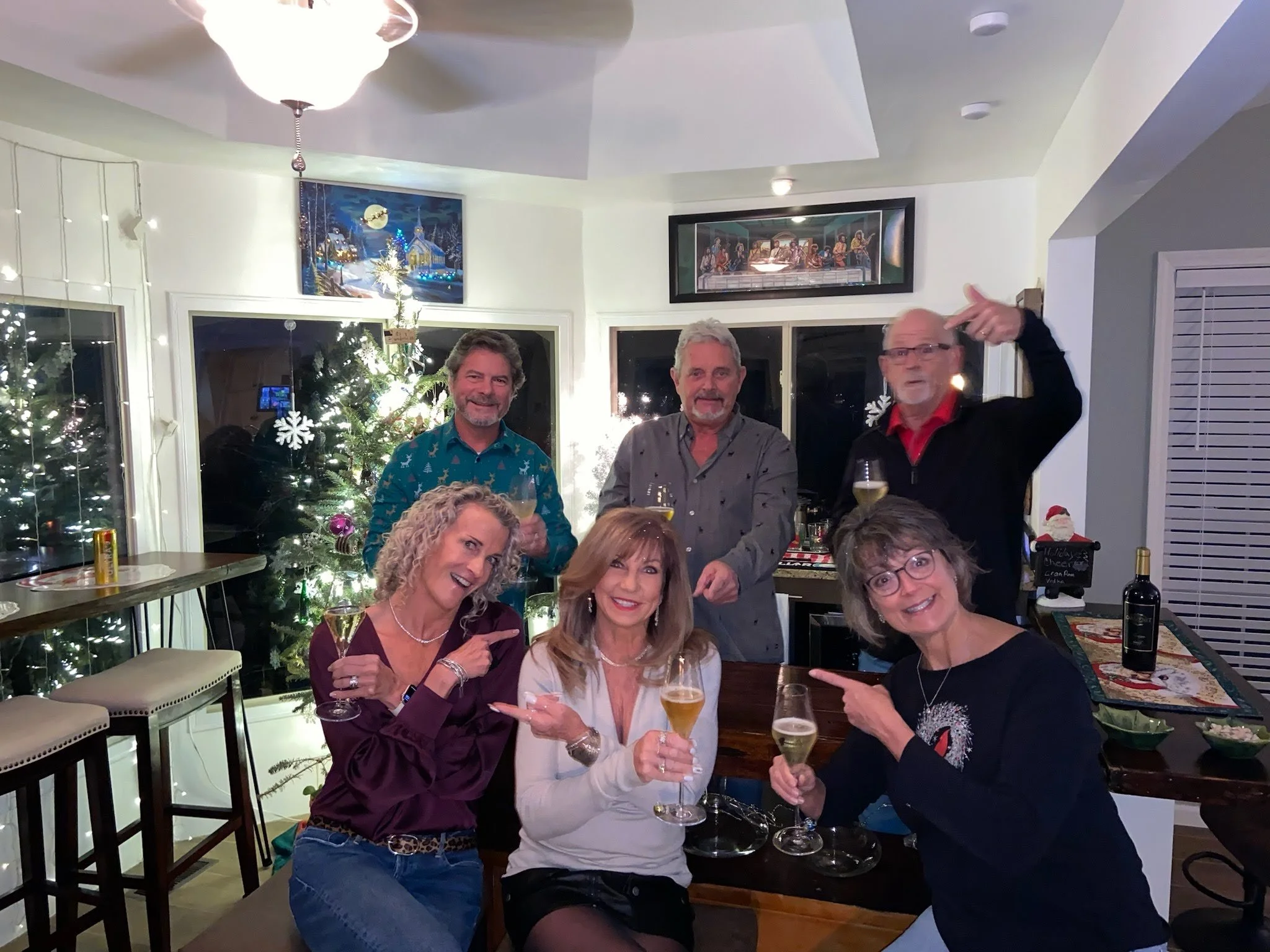 10 Reasons a Scavenger Hunt Is the Perfect Group Activity in Any City