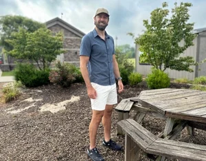 Can Men Wear Lululemon: Breaking Fashion Boundaries