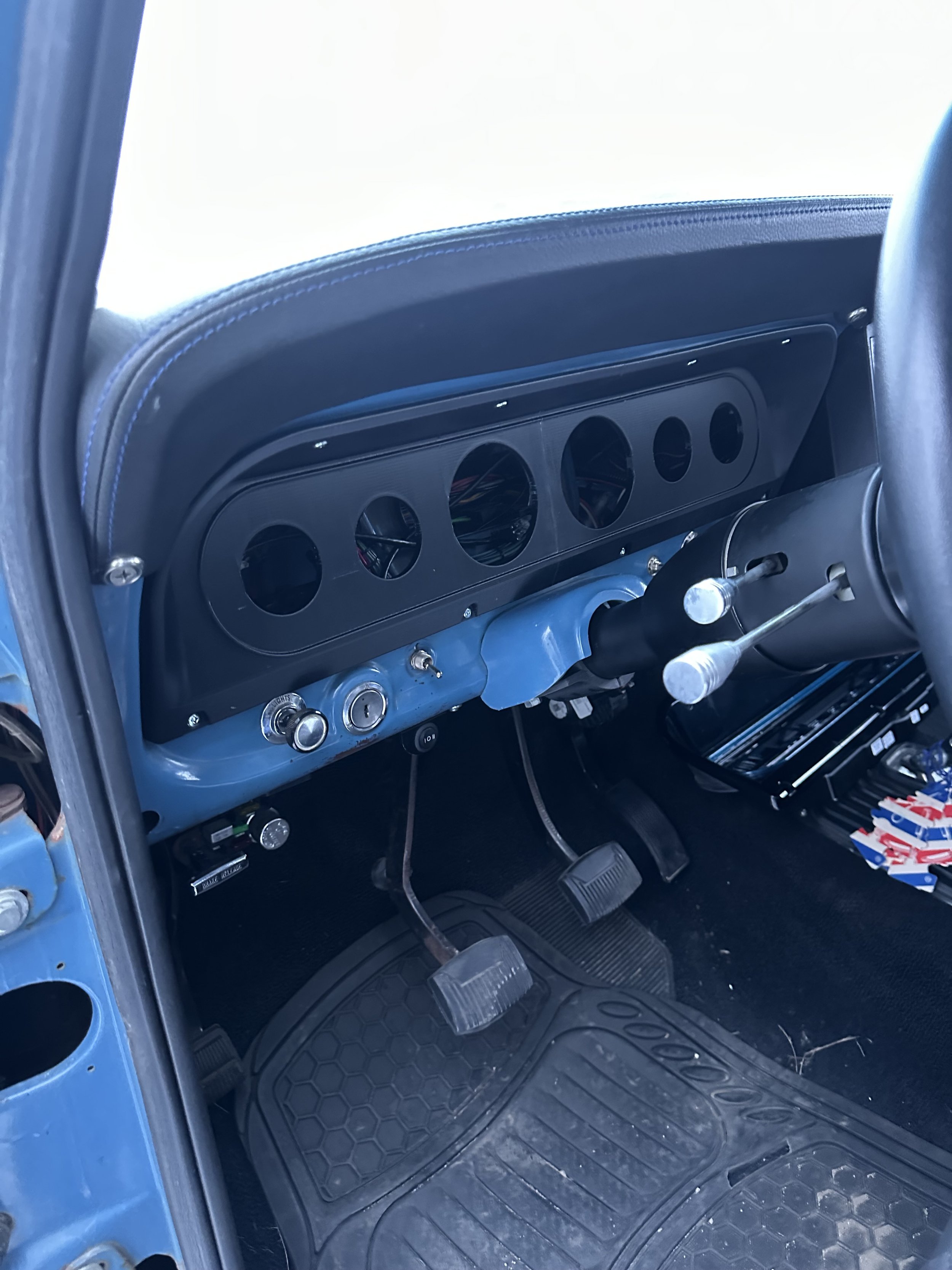 67-72 F100 Gauge Bezel 6 Gauge