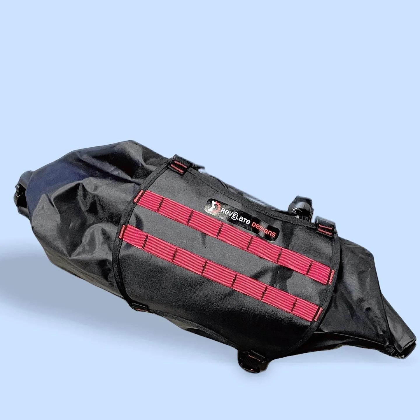 Revelate Designs Sweetroll Handlebar Bag Harness

MSRP: $115 // CC: $71.10
NEW/LIKE NEW