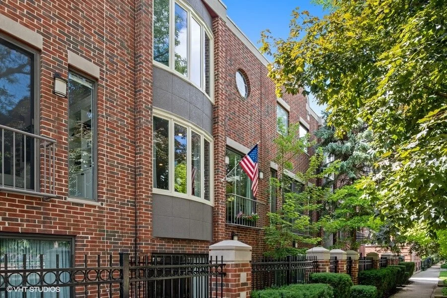 SOLD - LINCOLN PARK NEWLY REHABBED TOWN HOME